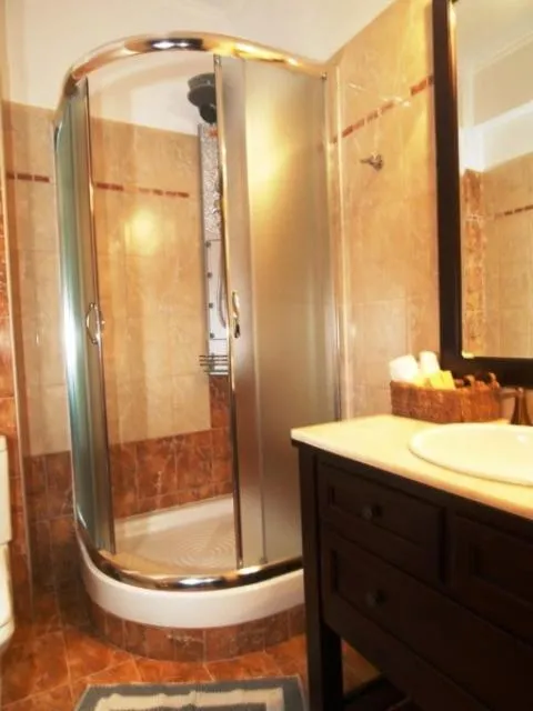 Bathroom in Pozar Salt Cave Hotel Spa