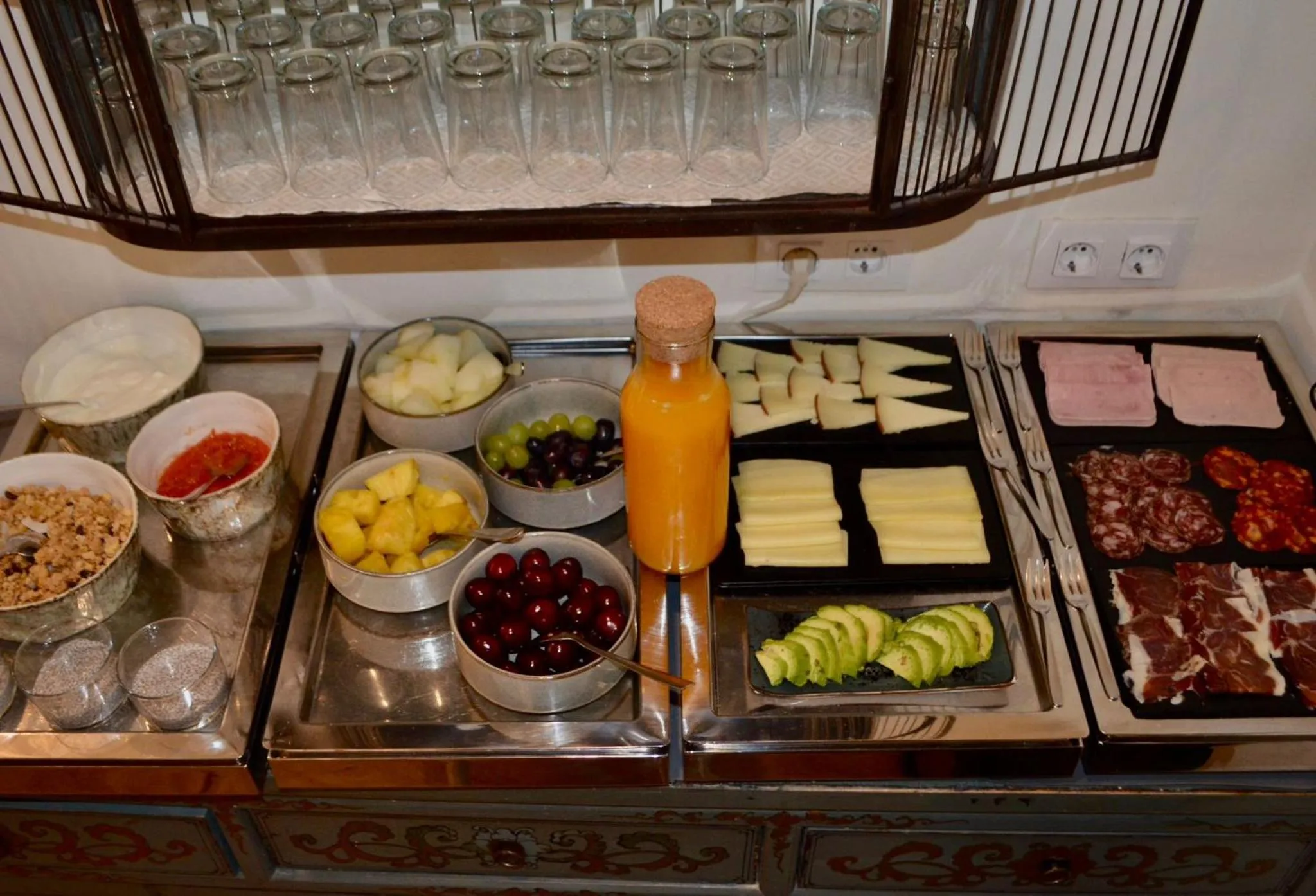 Food and drinks in Madeinterranea Suites