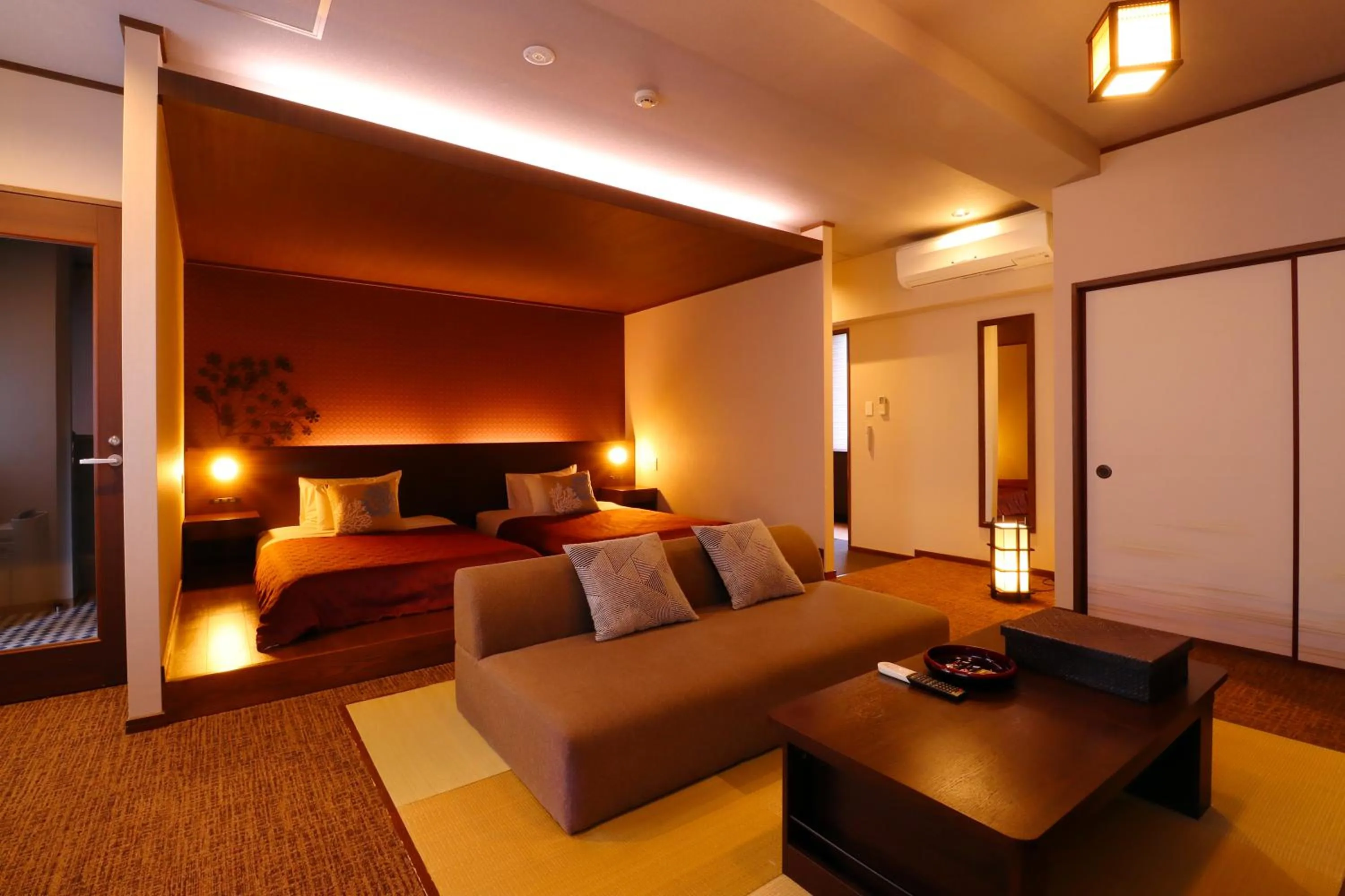 Photo of the whole room in Kafutei