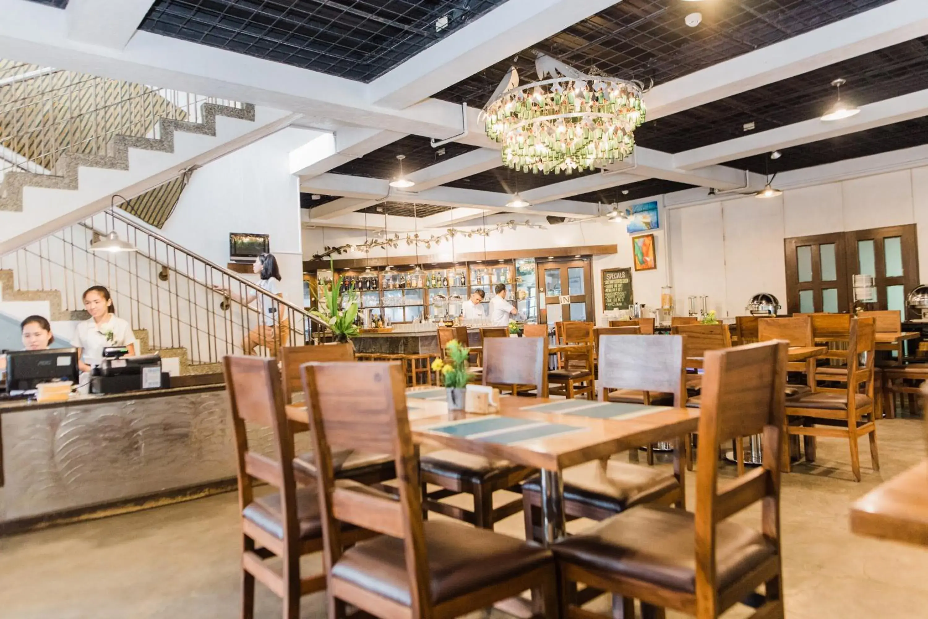 Restaurant/places to eat in Nature's Village Resort Restaurant/places to eat in Nature's Village Resort