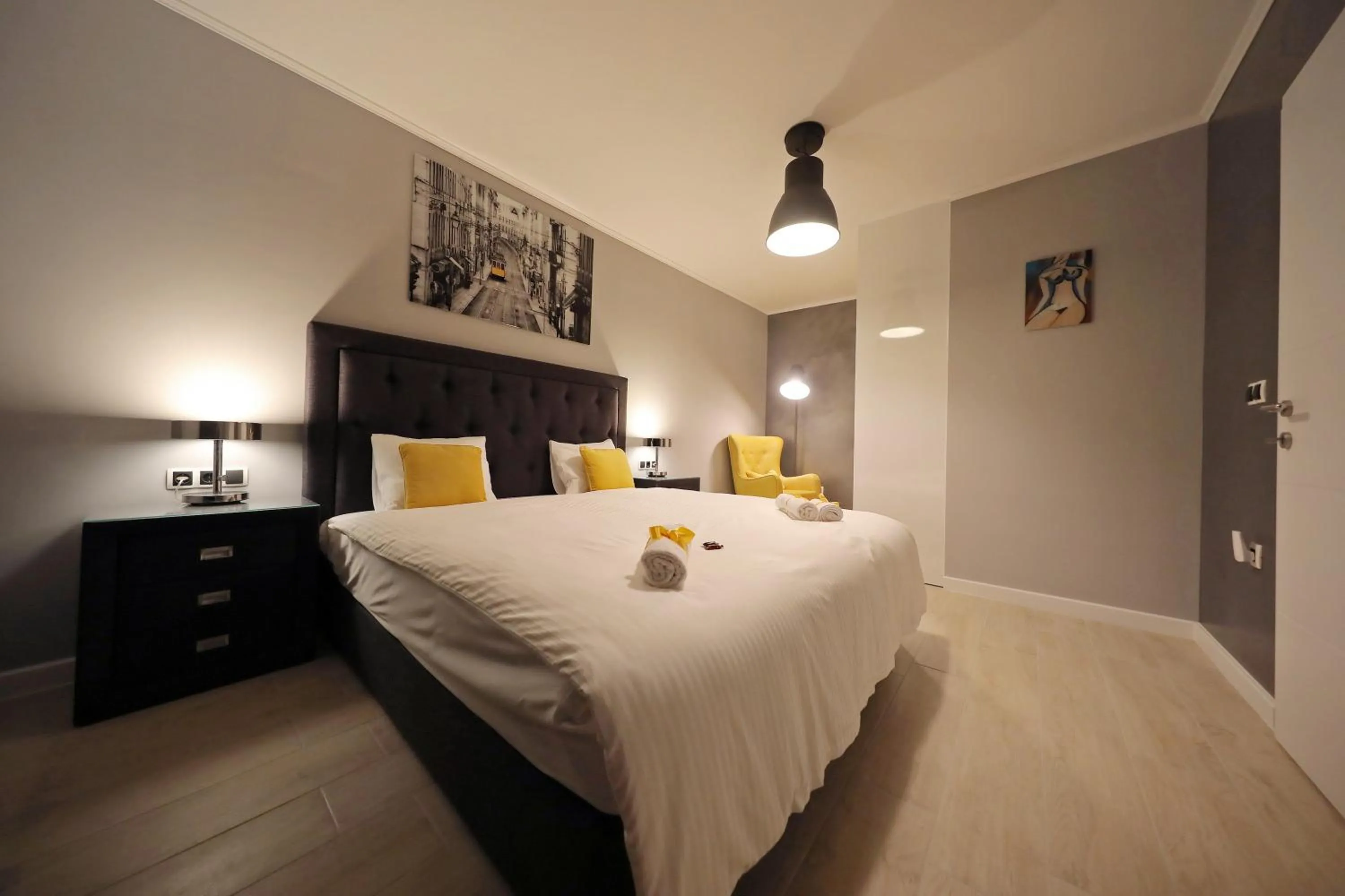 Bed in City Marine Luxury Apartments