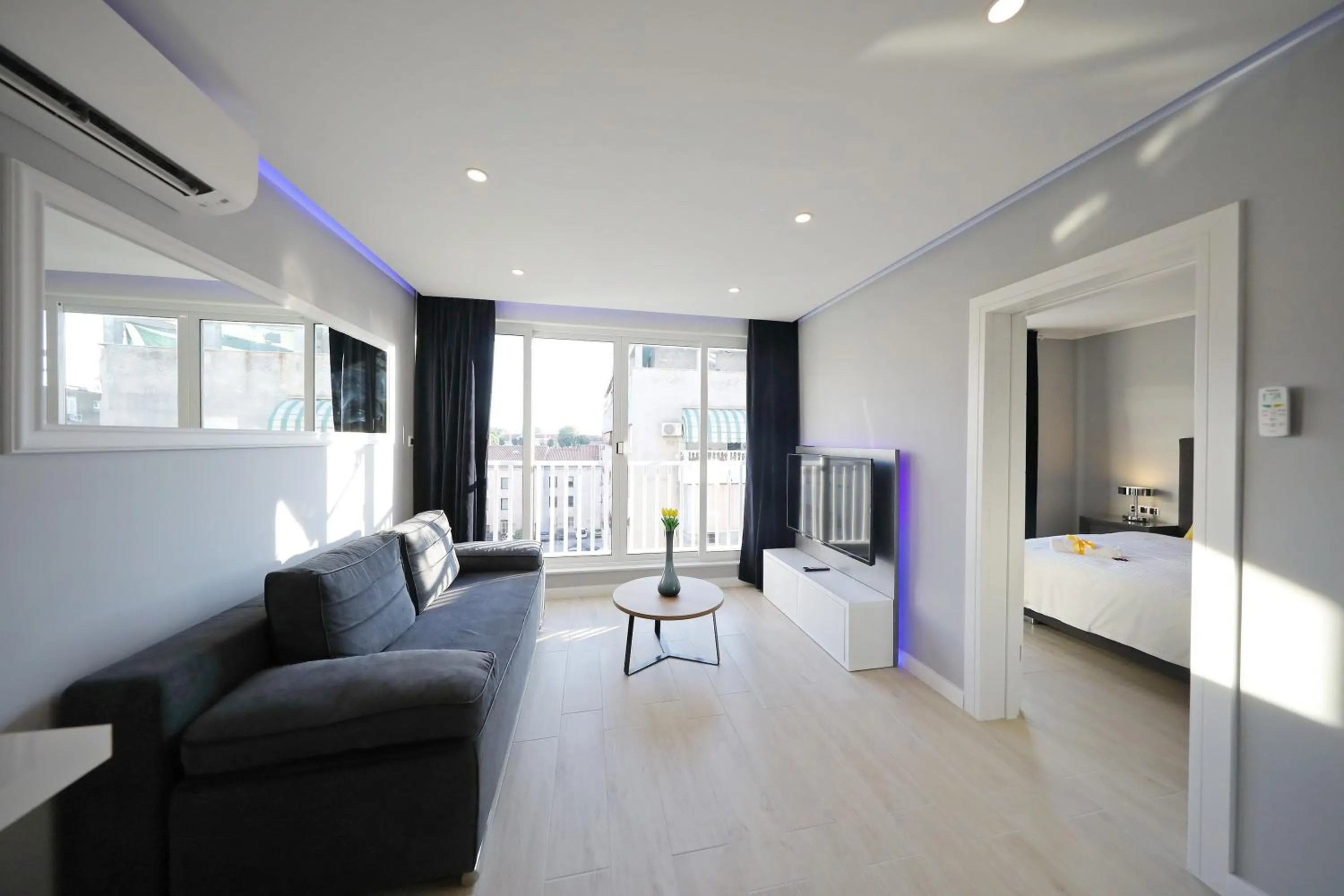 City Marine Luxury Apartments
