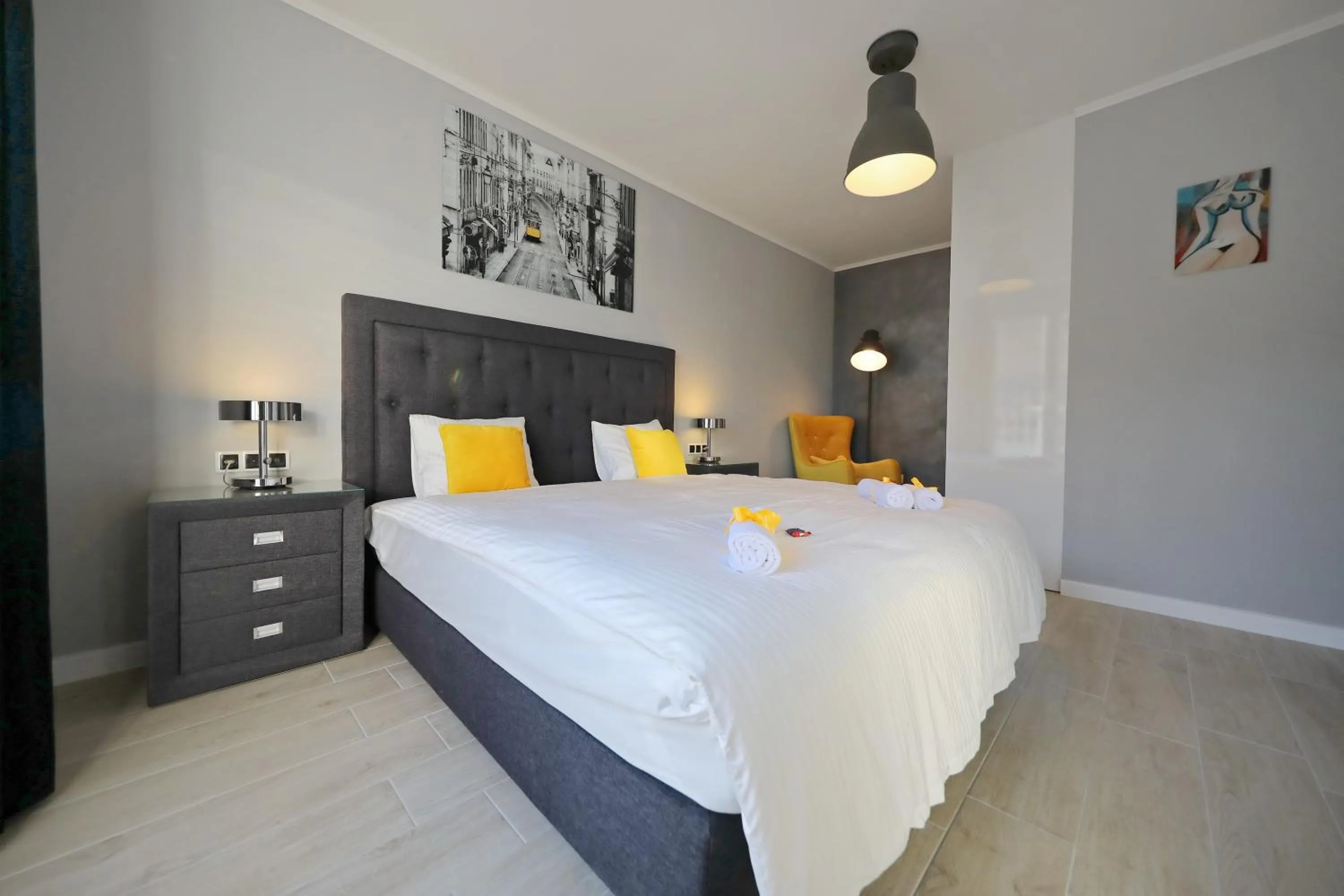 Bed in City Marine Luxury Apartments
