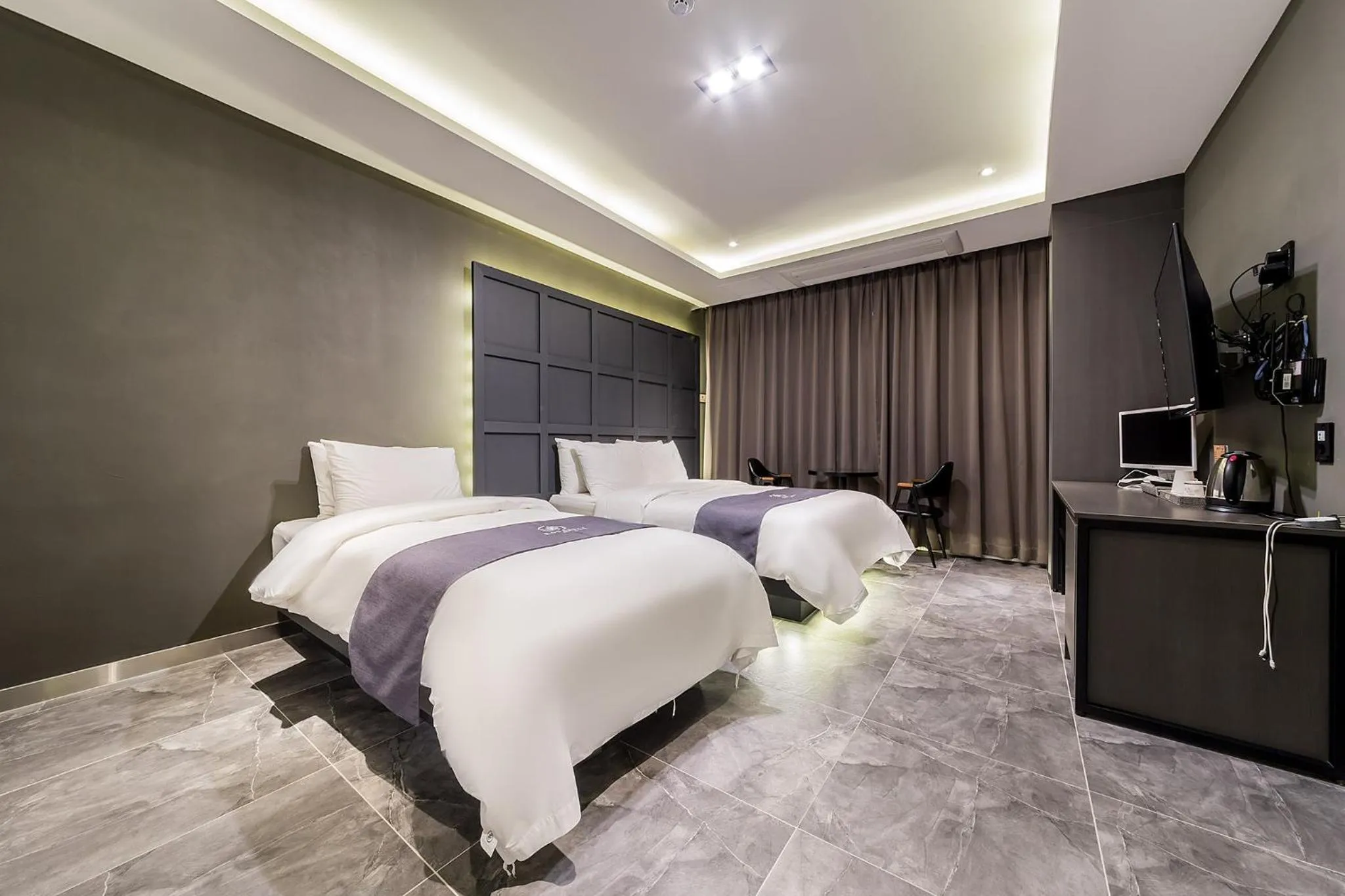 Bed in Rosabell Hotel