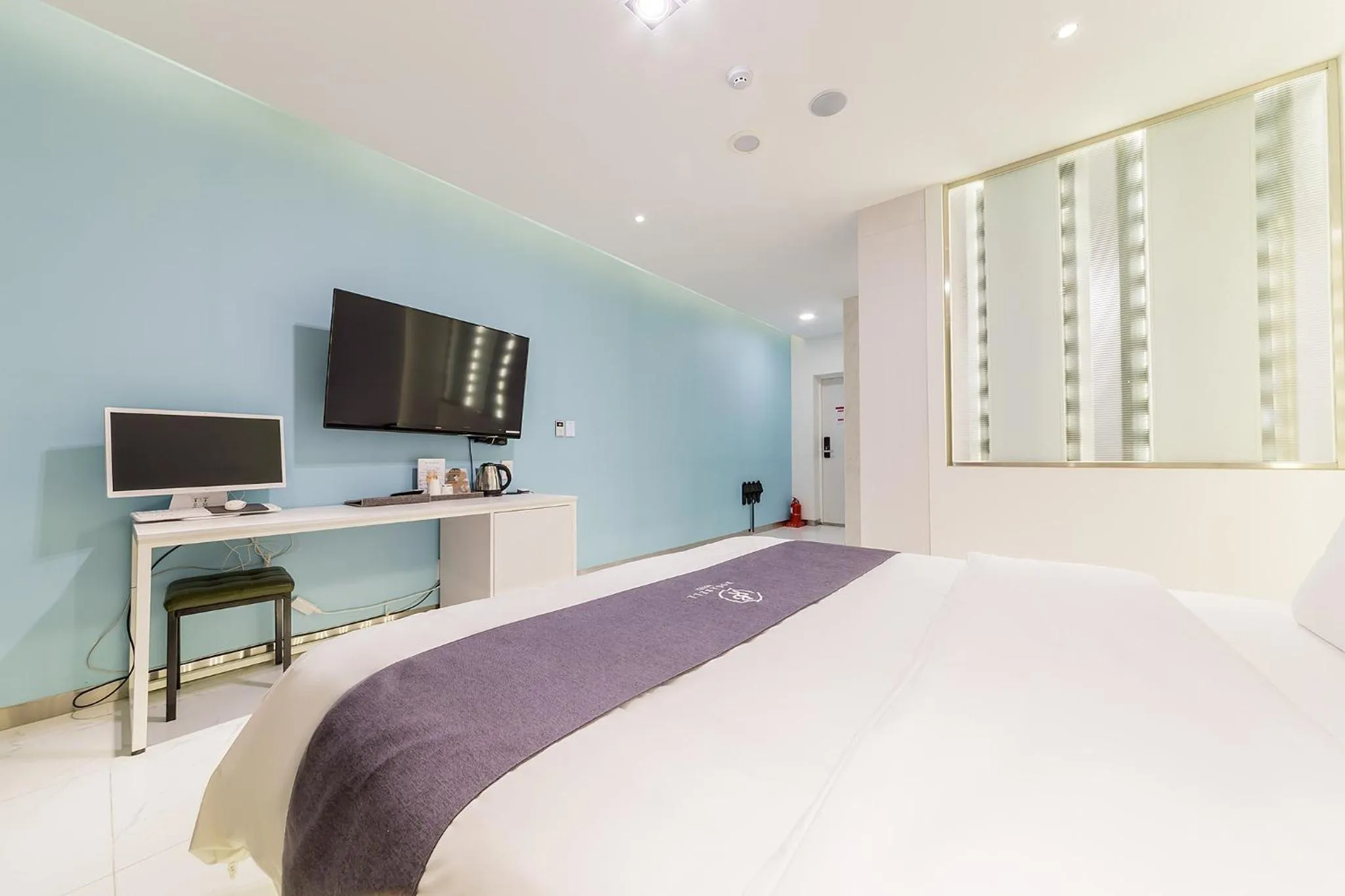 Bed in Rosabell Hotel