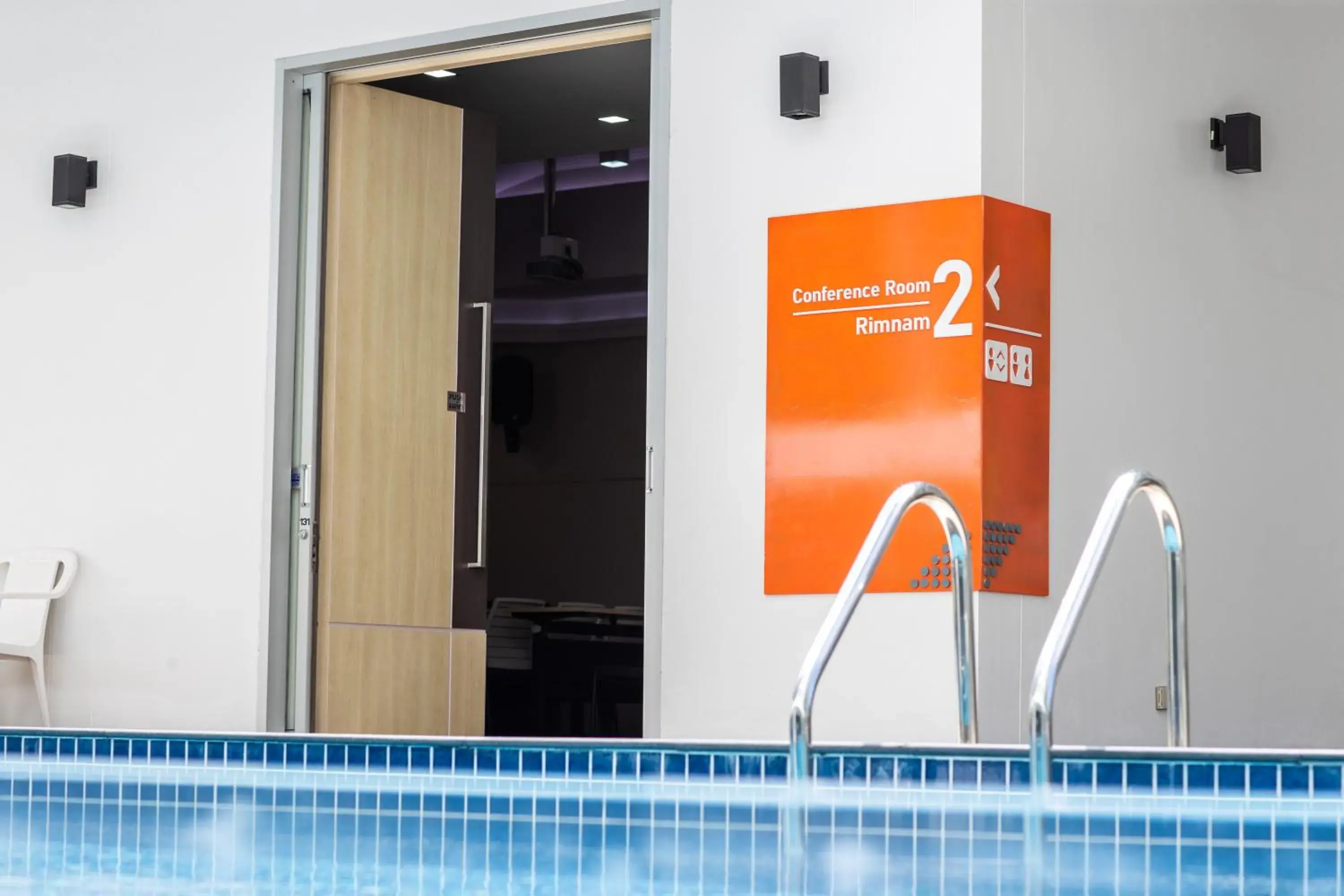 Swimming pool in Phavina Grand Boutique Swimming pool in Phavina Grand Boutique