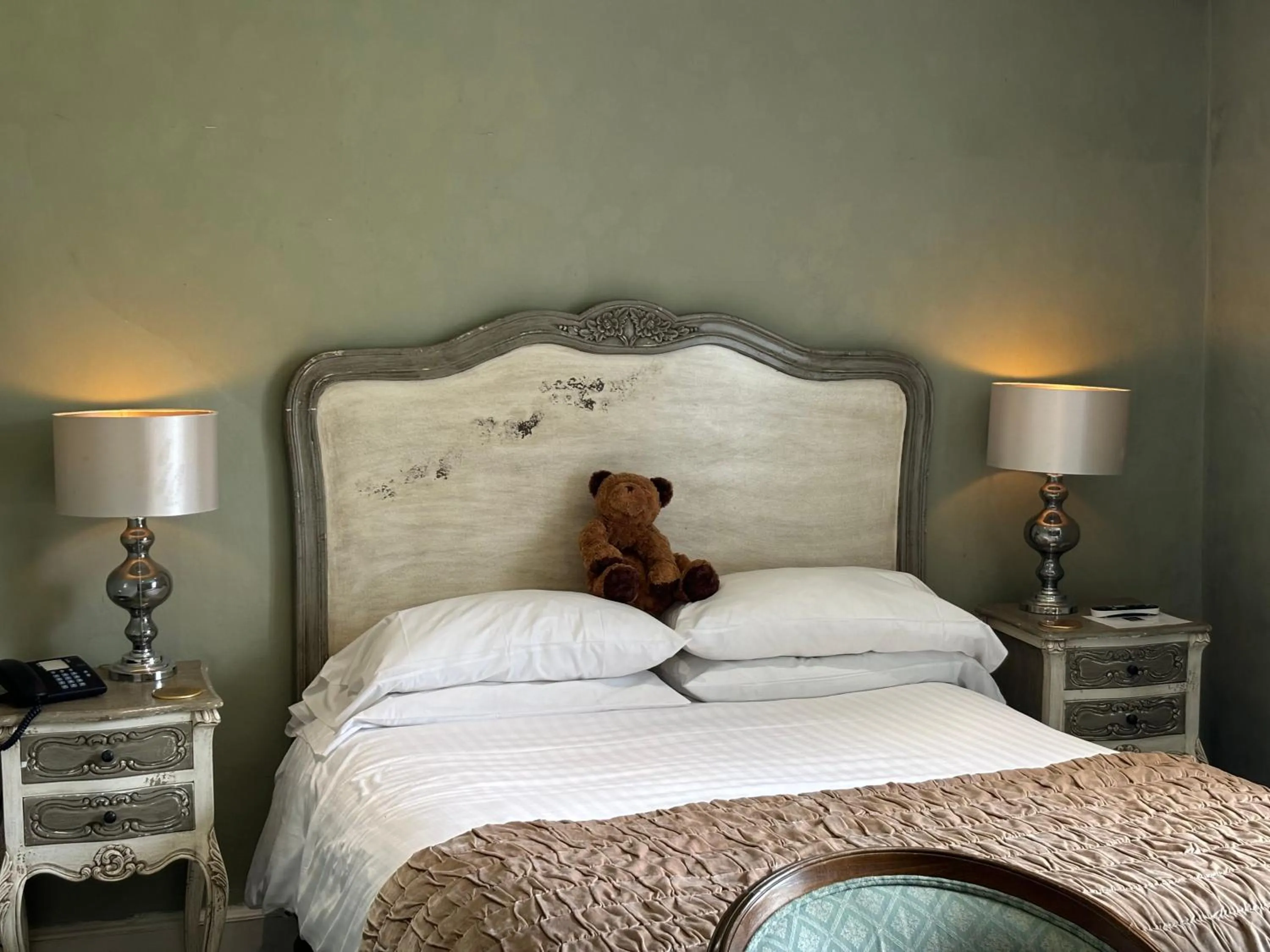 Bed in Dale Head Hall Lakeside Hotel