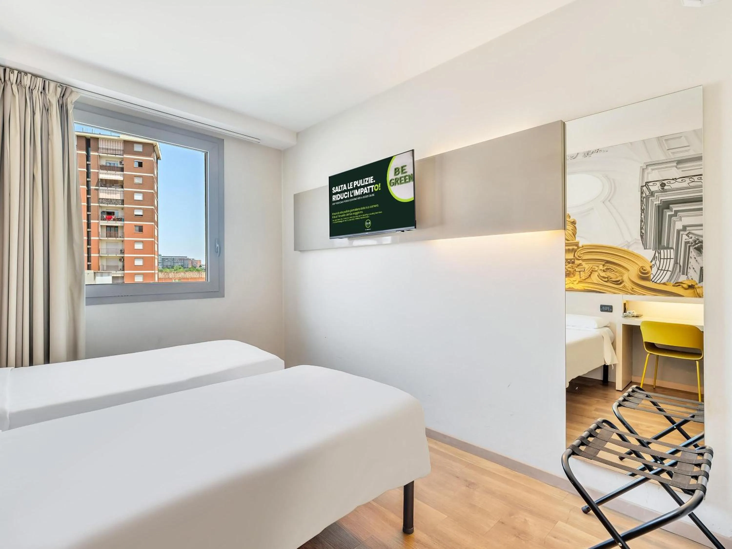 Photo of the whole room, Bed in B&B HOTEL Torino Orbassano