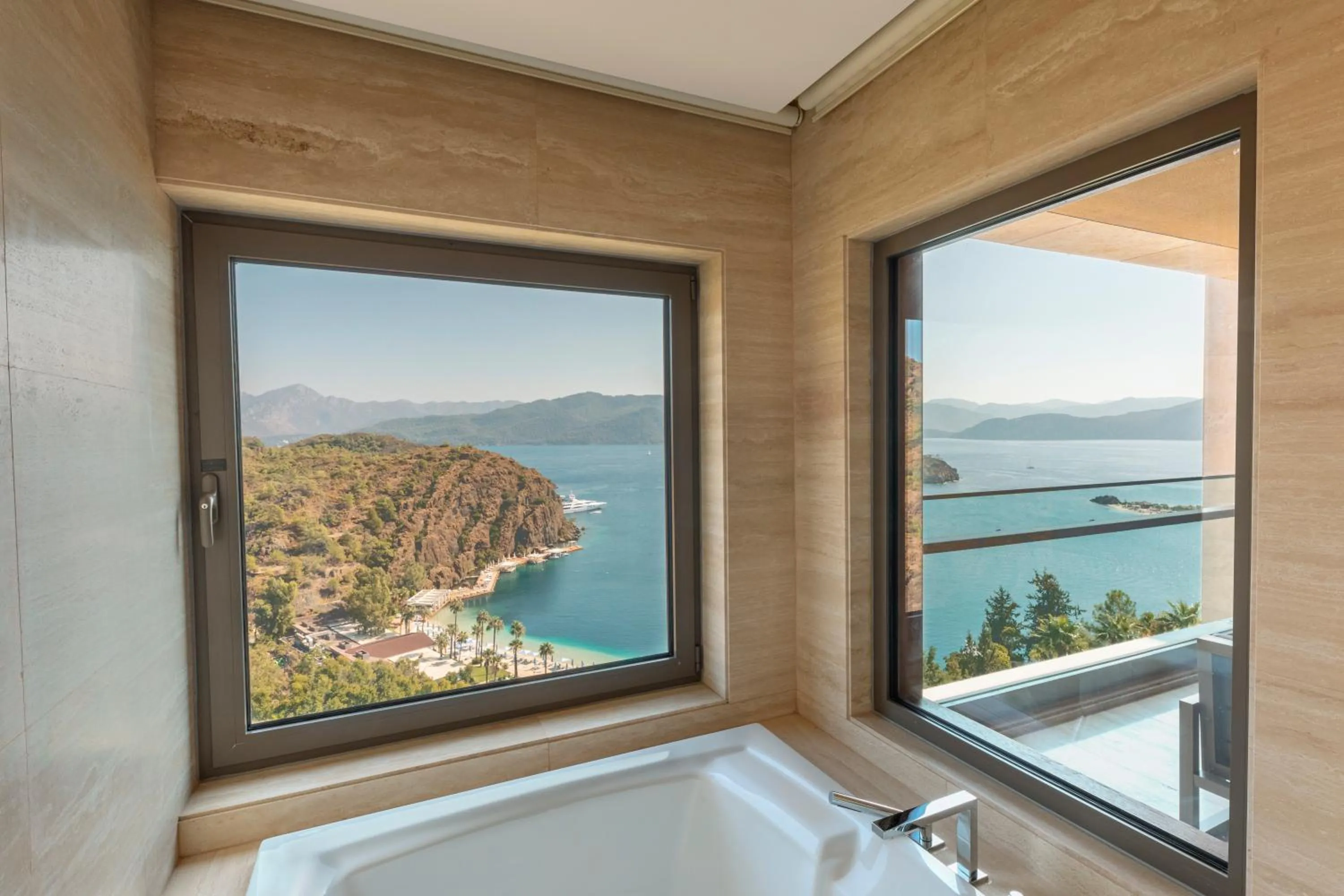 Natural landscape in D Maris Bay