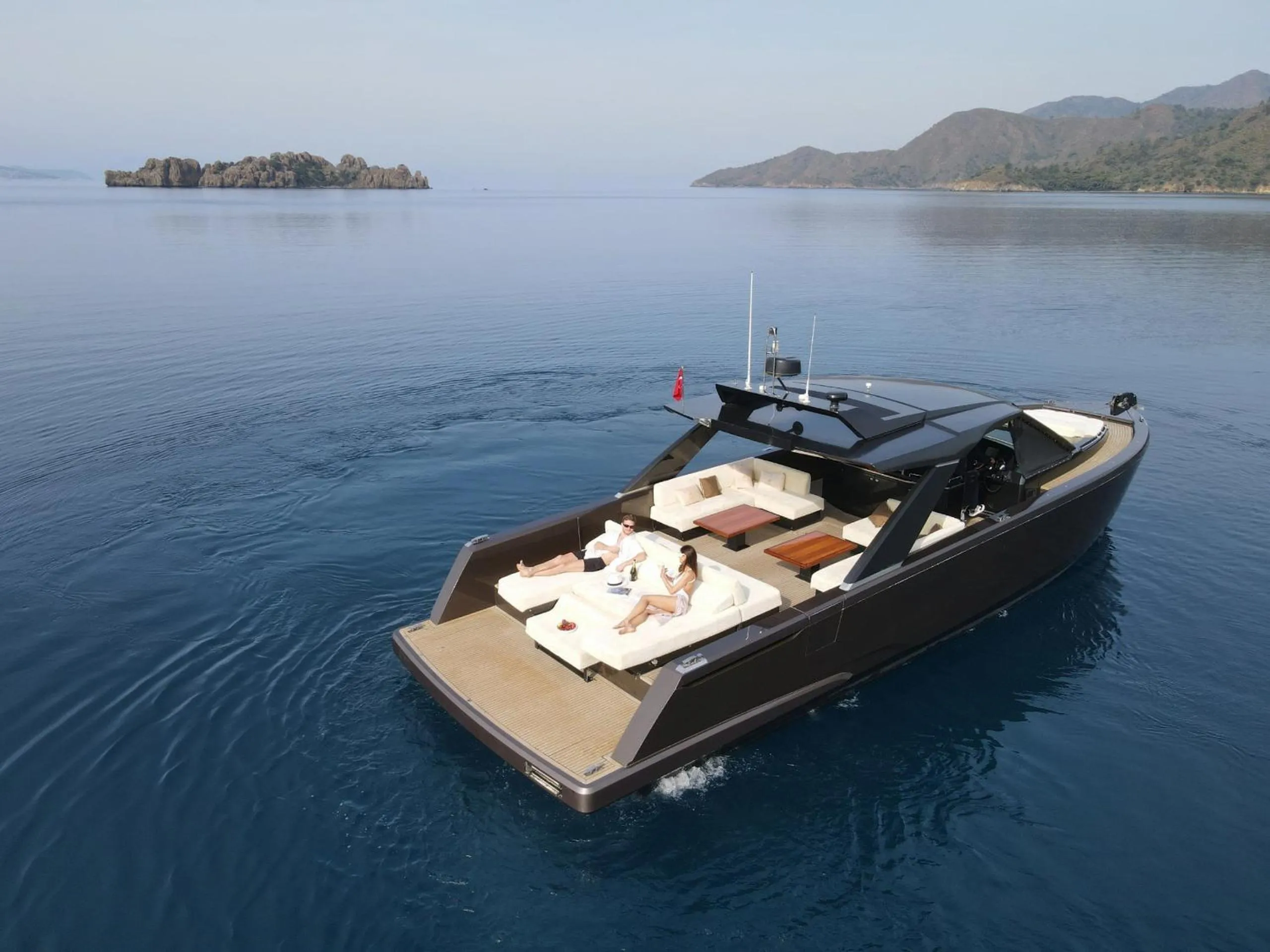 Activities in D Maris Bay