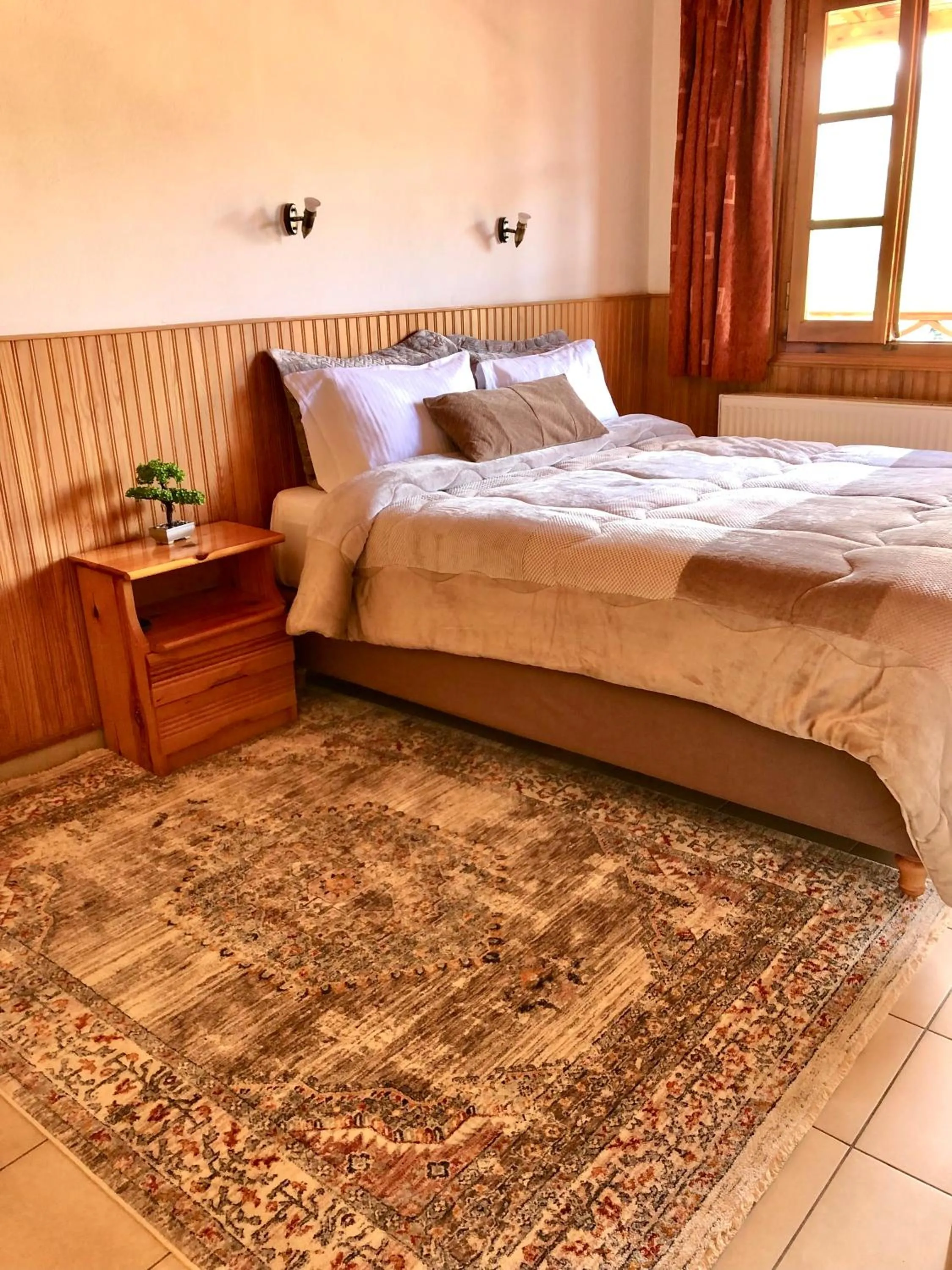 Apostolos Hotel