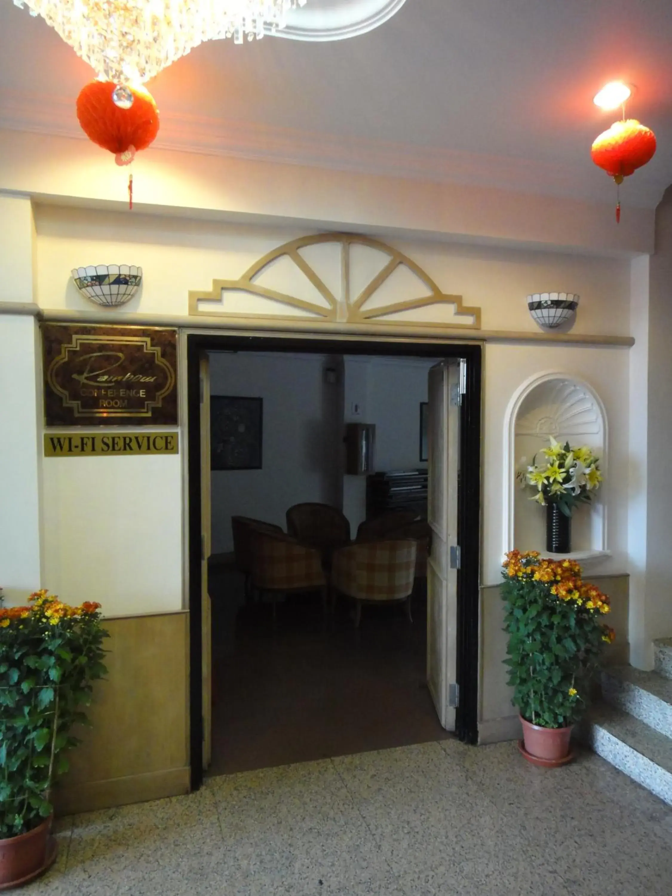 Lounge or bar in Hotel Rainbow Lounge or bar in Hotel Rainbow