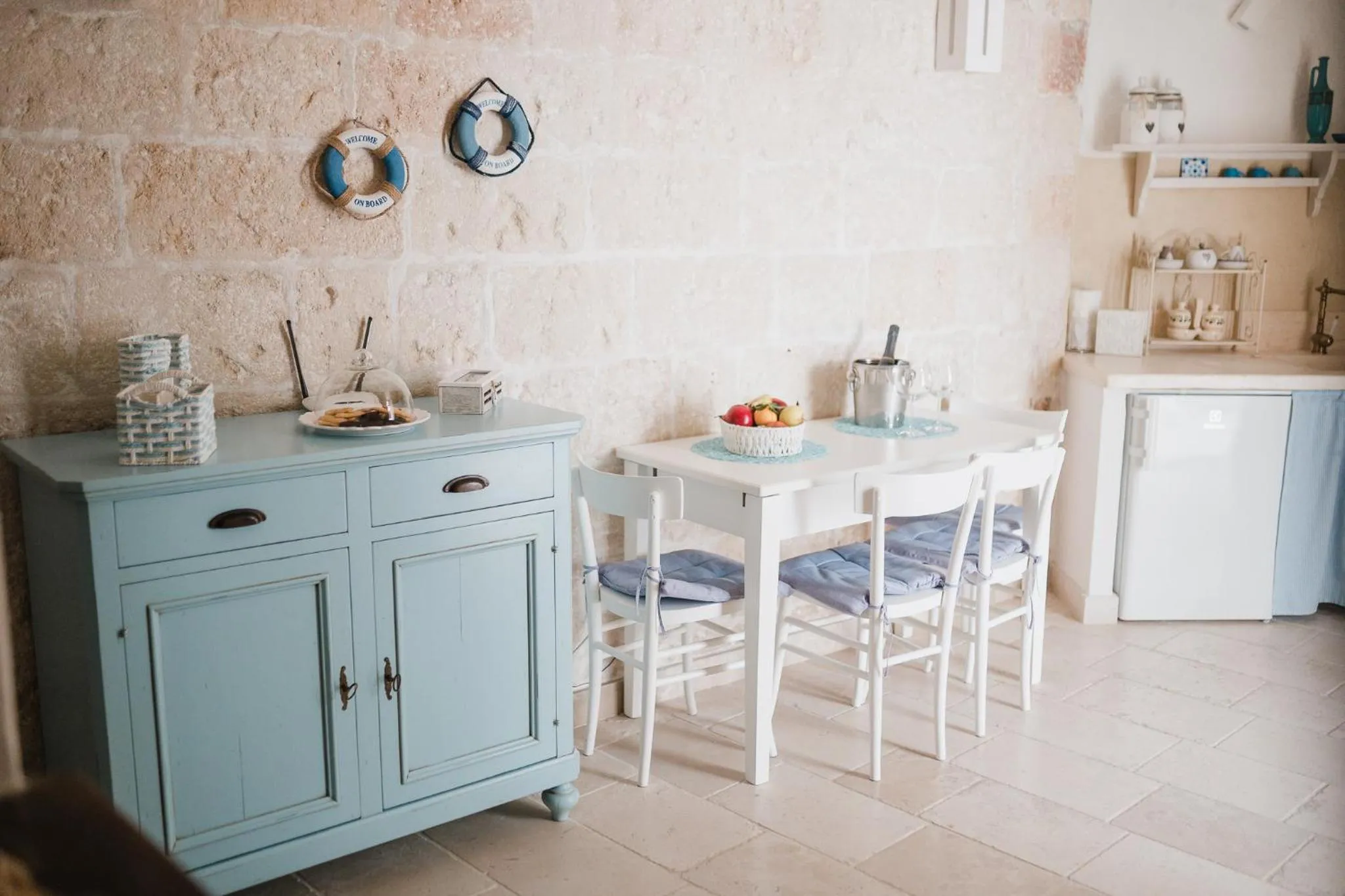 Dining area in La Casetta di Porzia