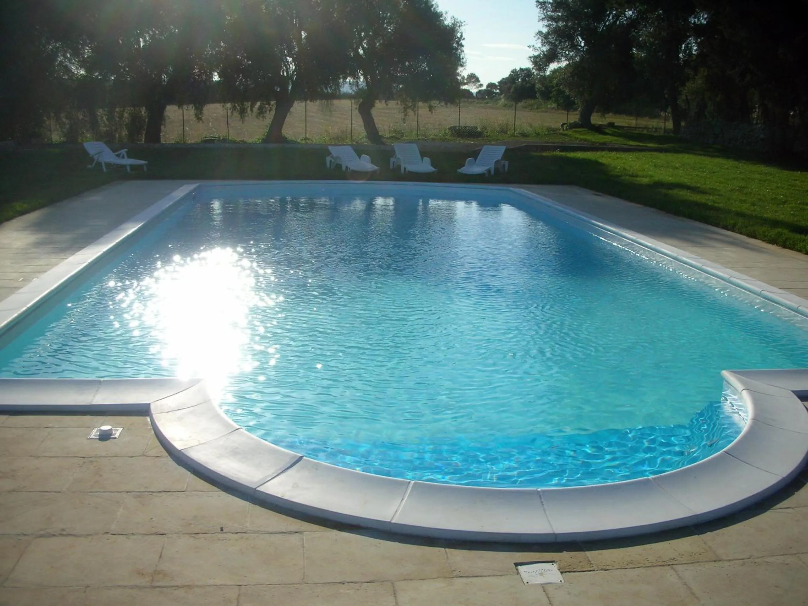 Swimming pool in Masseria Case Damma