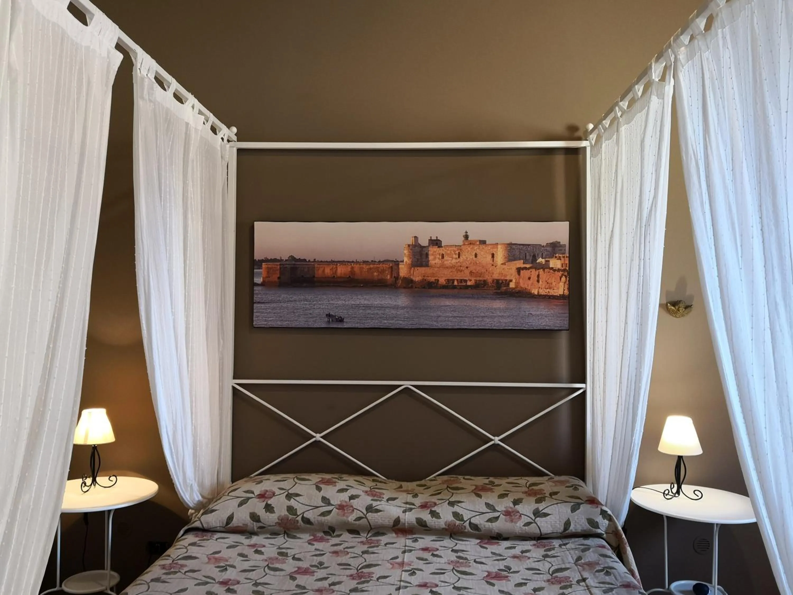 Bed in Masseria Case Damma