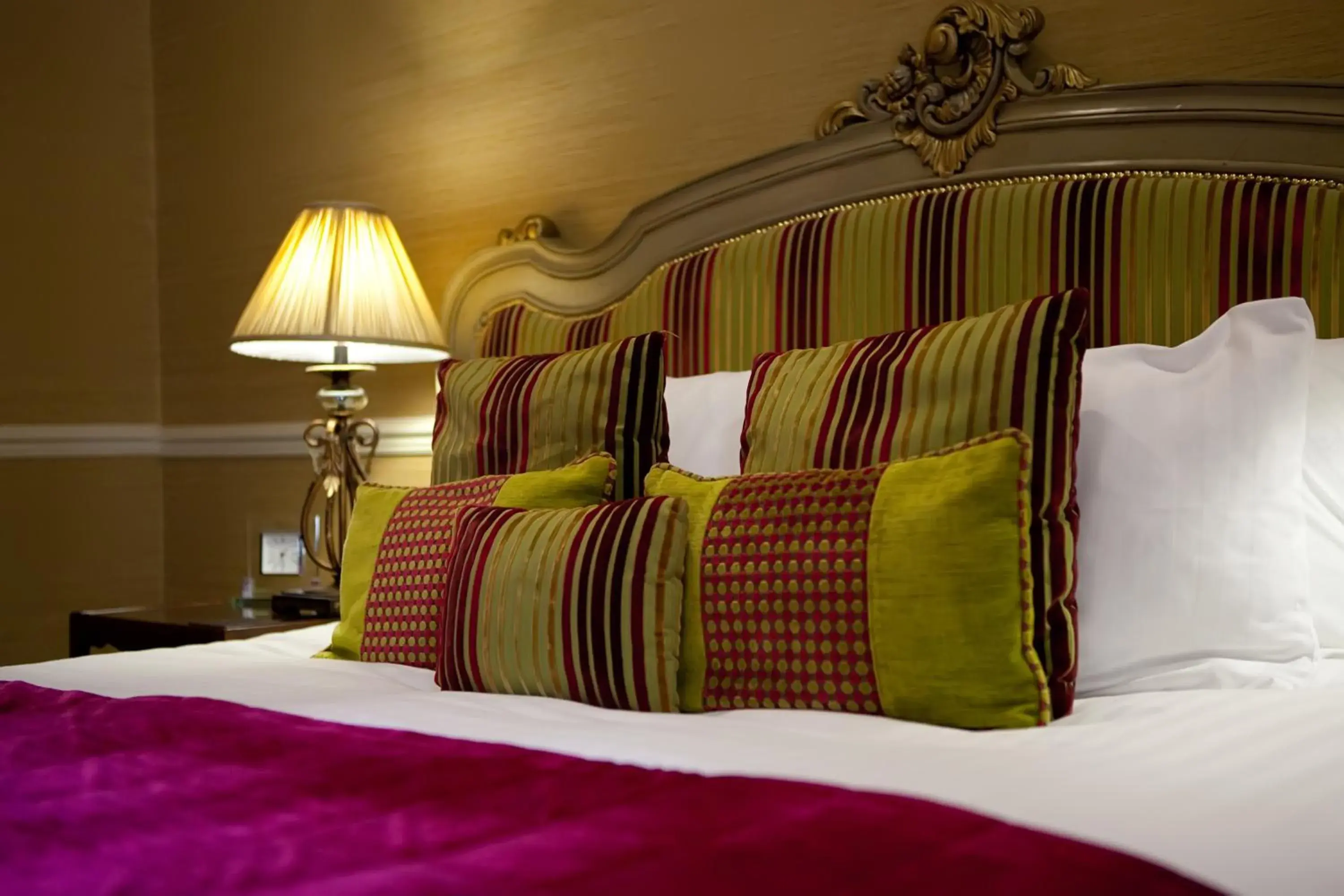 Bedroom, Bed in Whitley Hall Hotel Bedroom, Bed in Whitley Hall Hotel