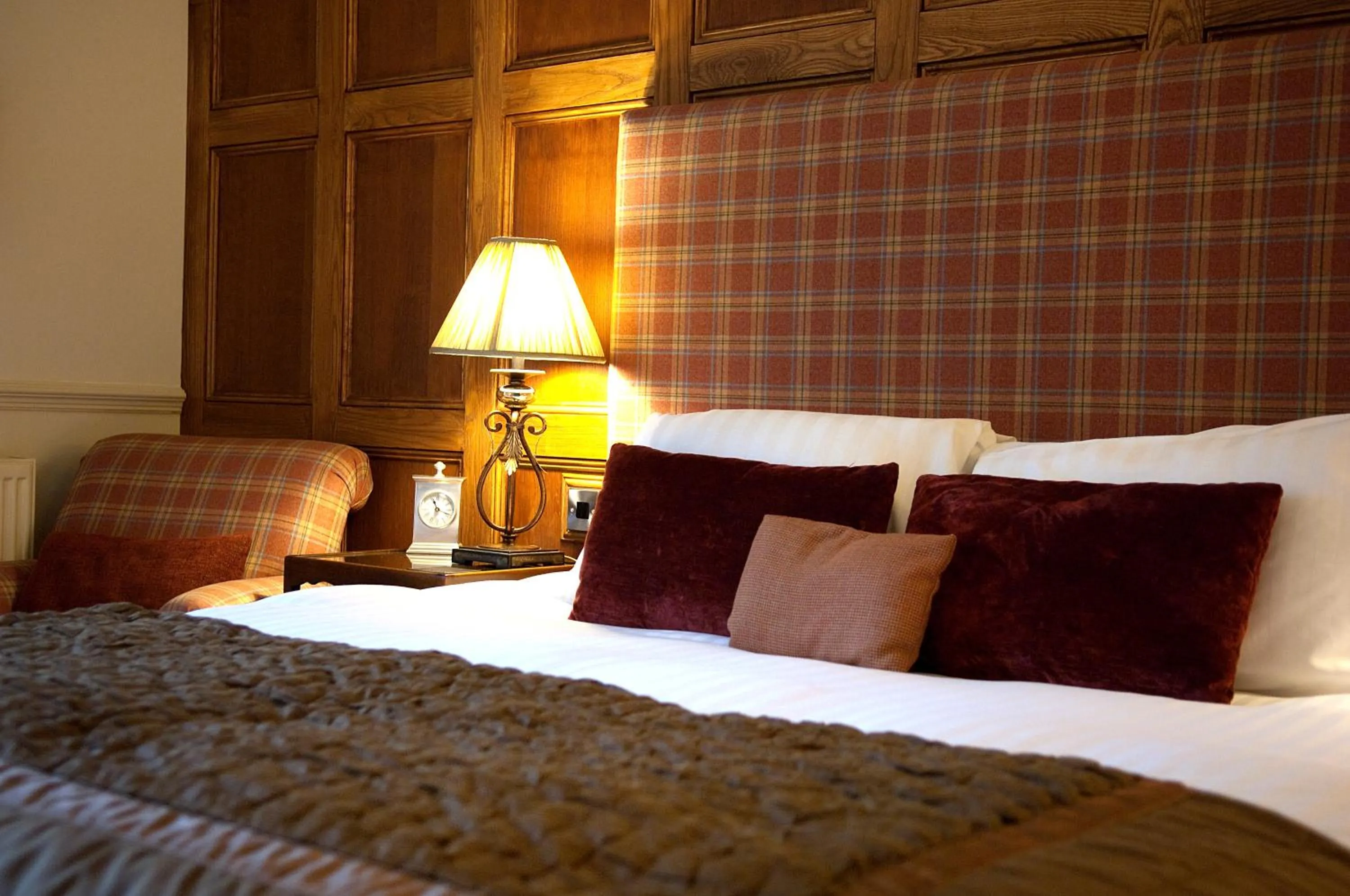 Bedroom, Bed in Whitley Hall Hotel