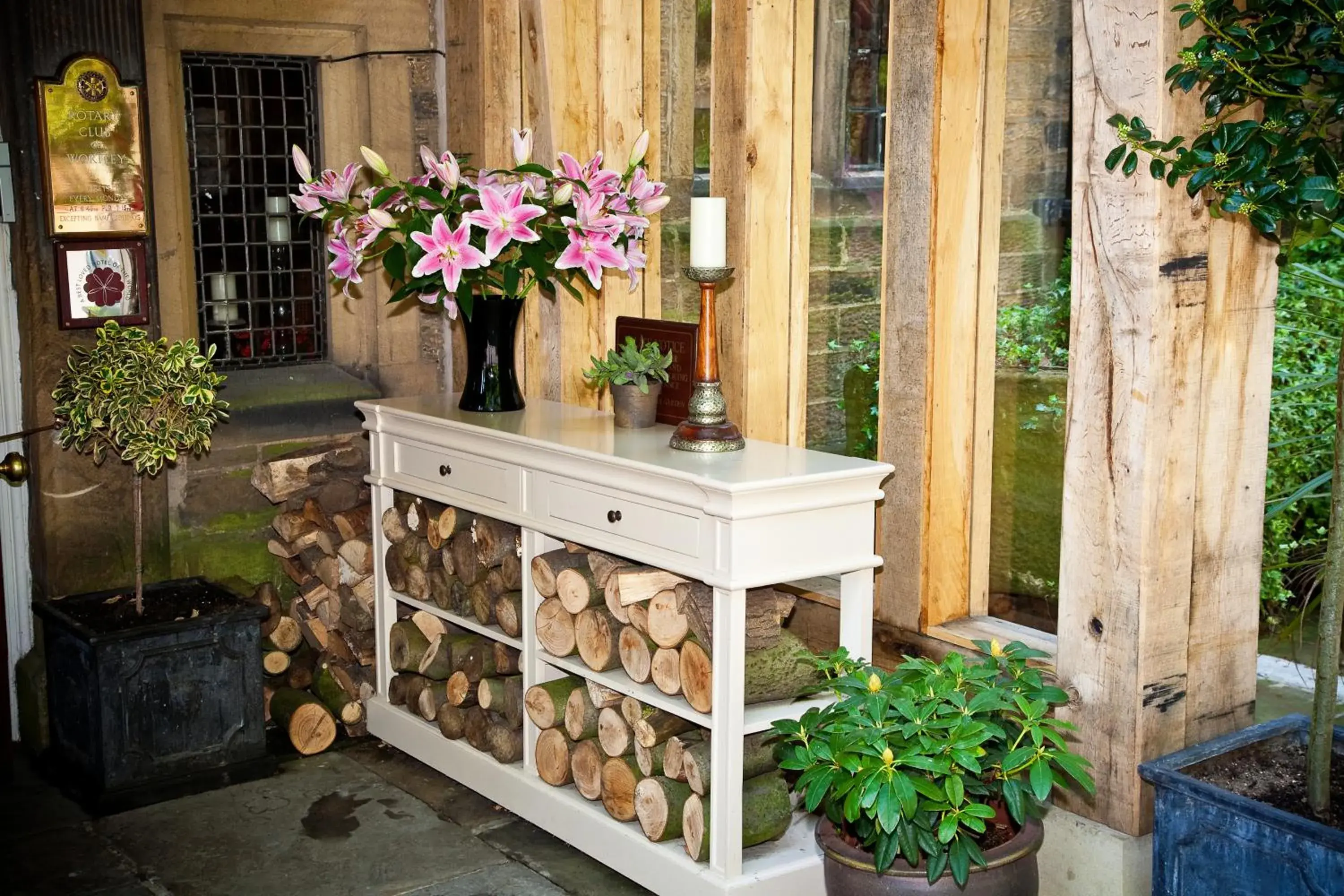 Facade/entrance in Whitley Hall Hotel Facade/entrance in Whitley Hall Hotel