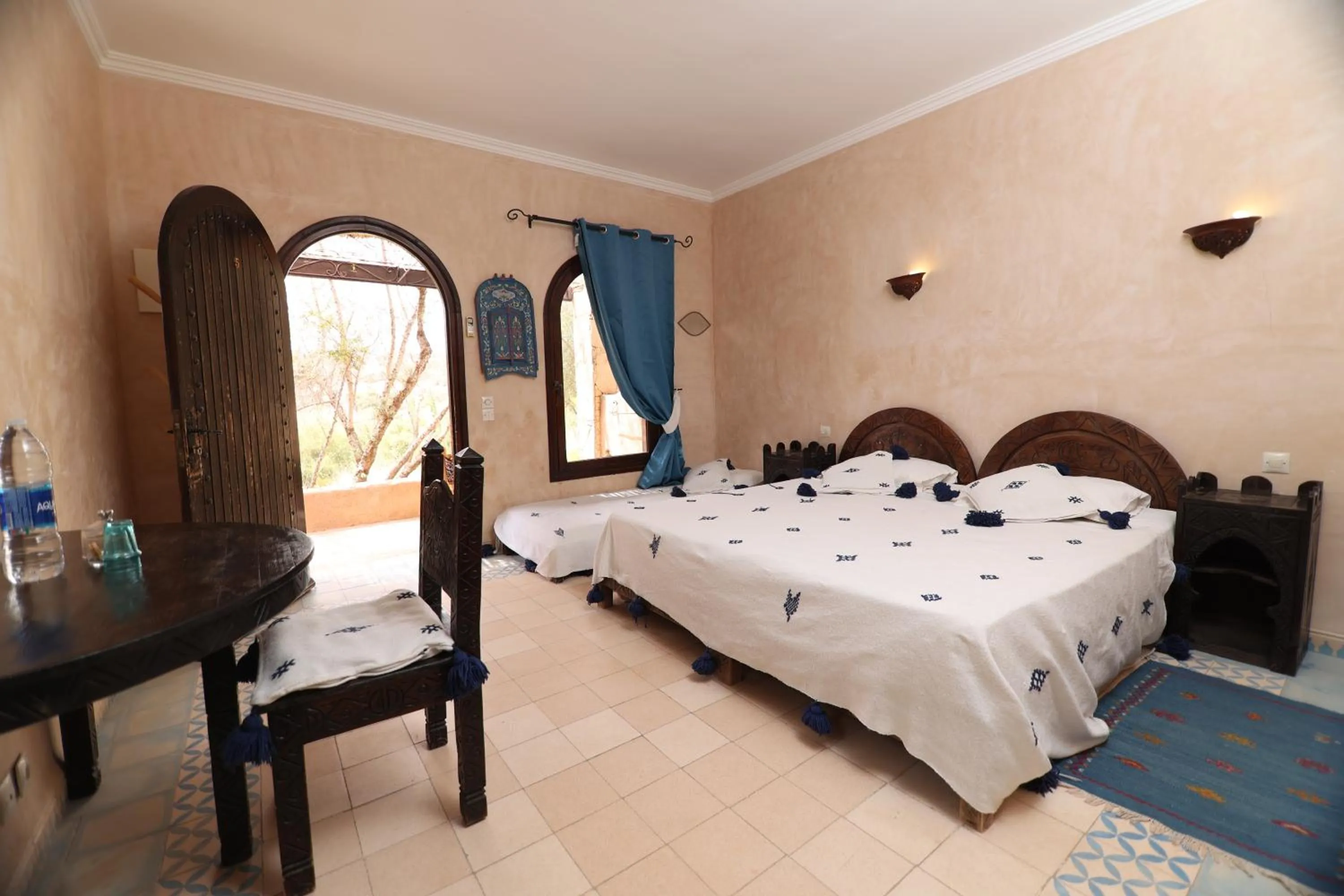 Bed in Paradis Nomade