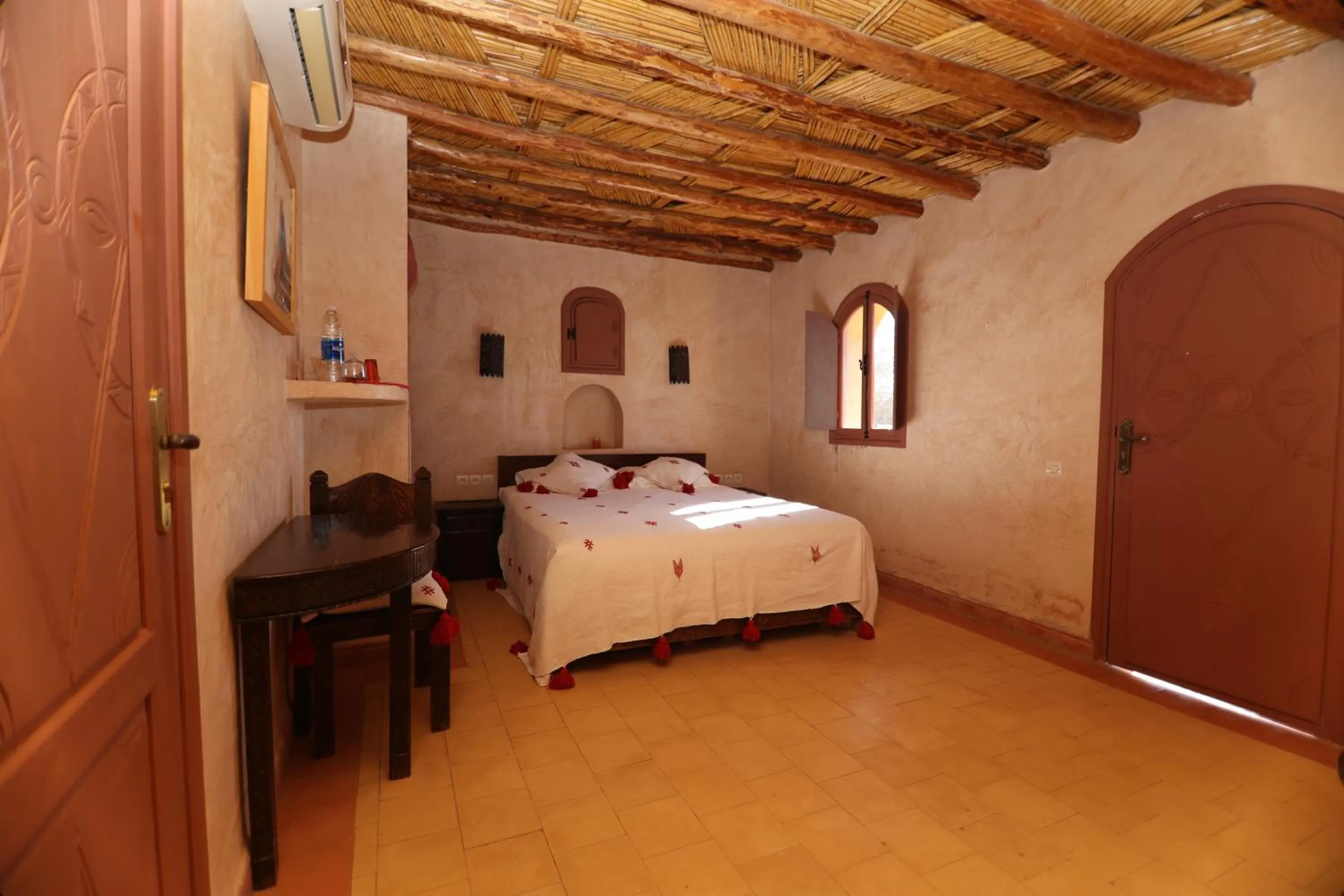 Bed in Paradis Nomade