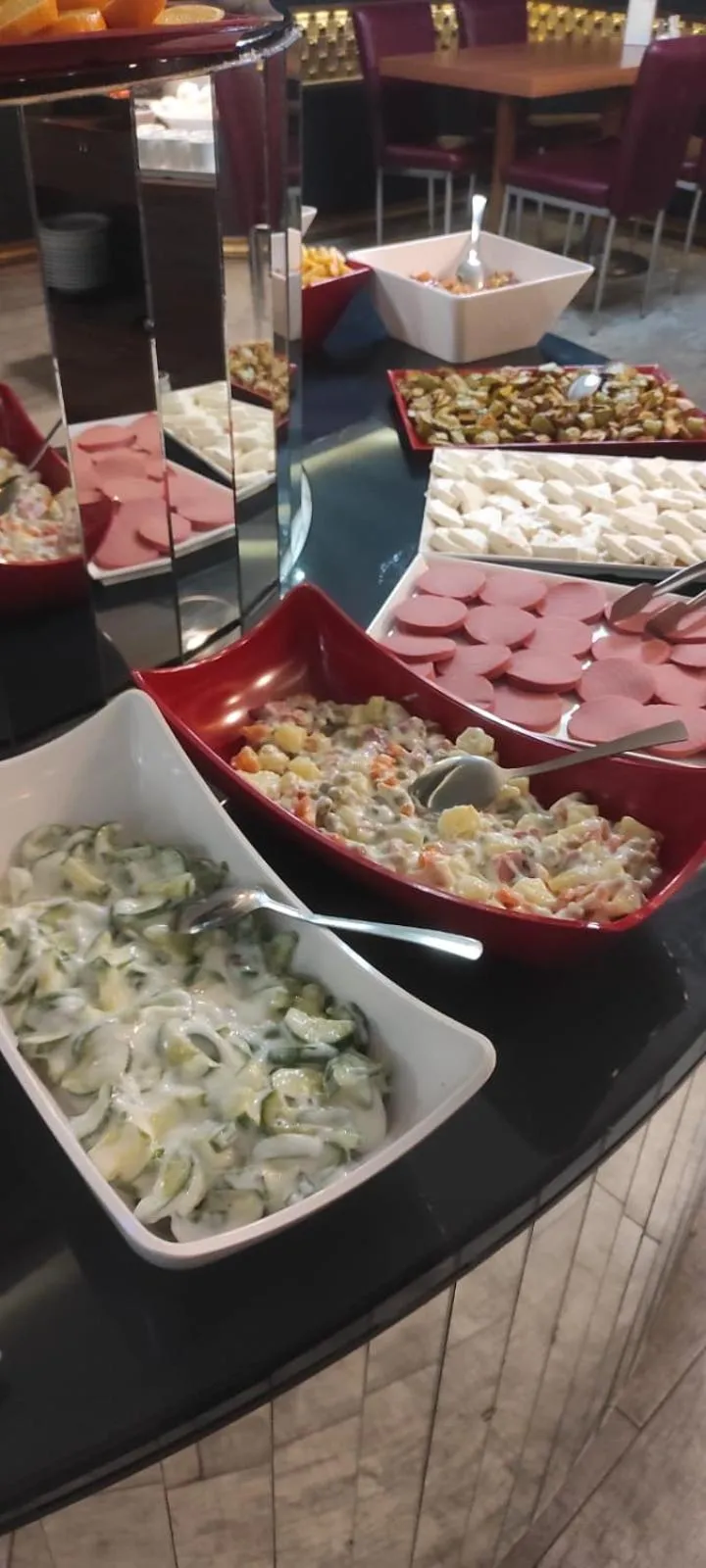 Restaurant/places to eat in VERSİON HOTEL