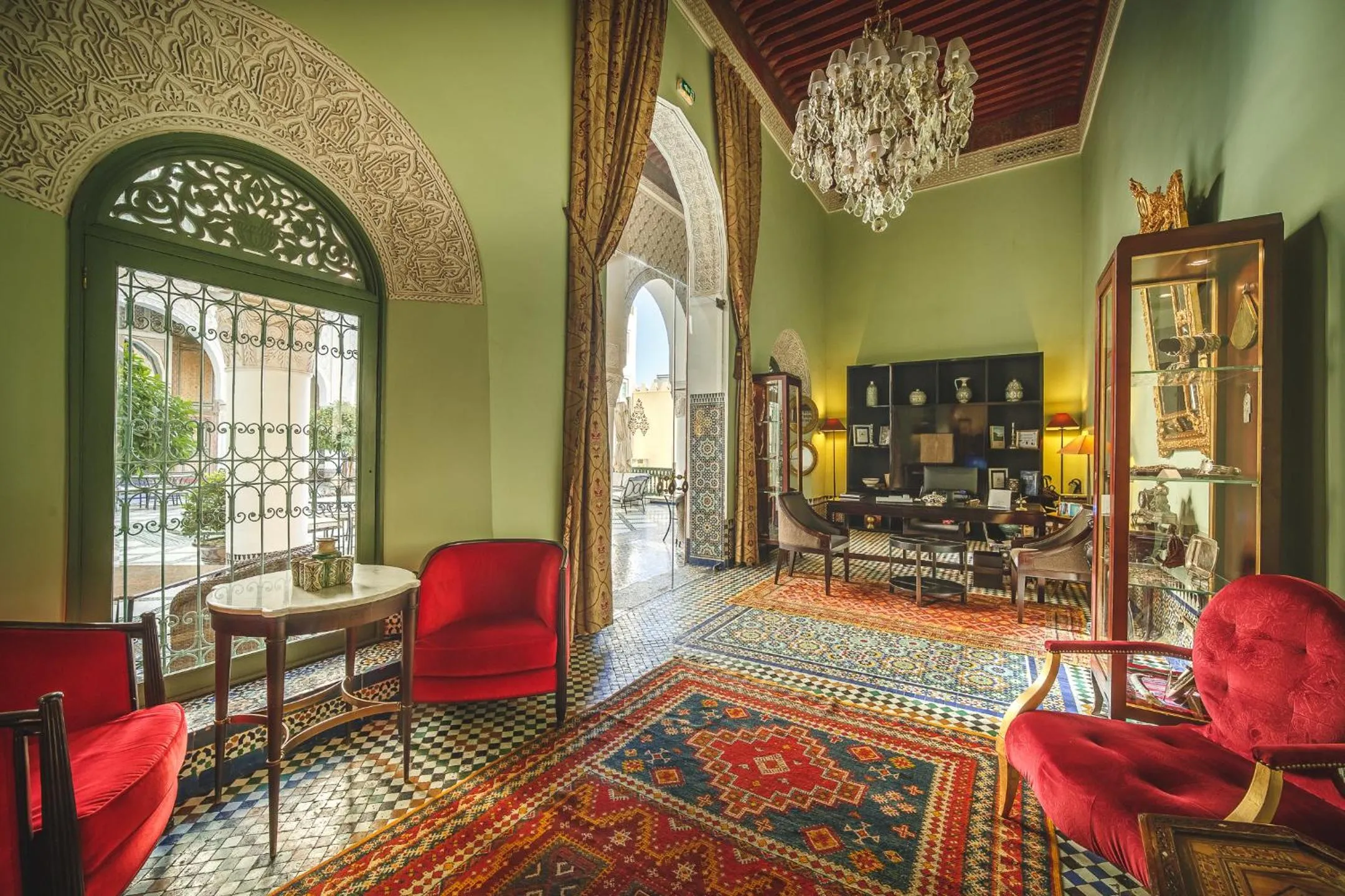Lobby or reception in Palais Faraj Suites & Spa