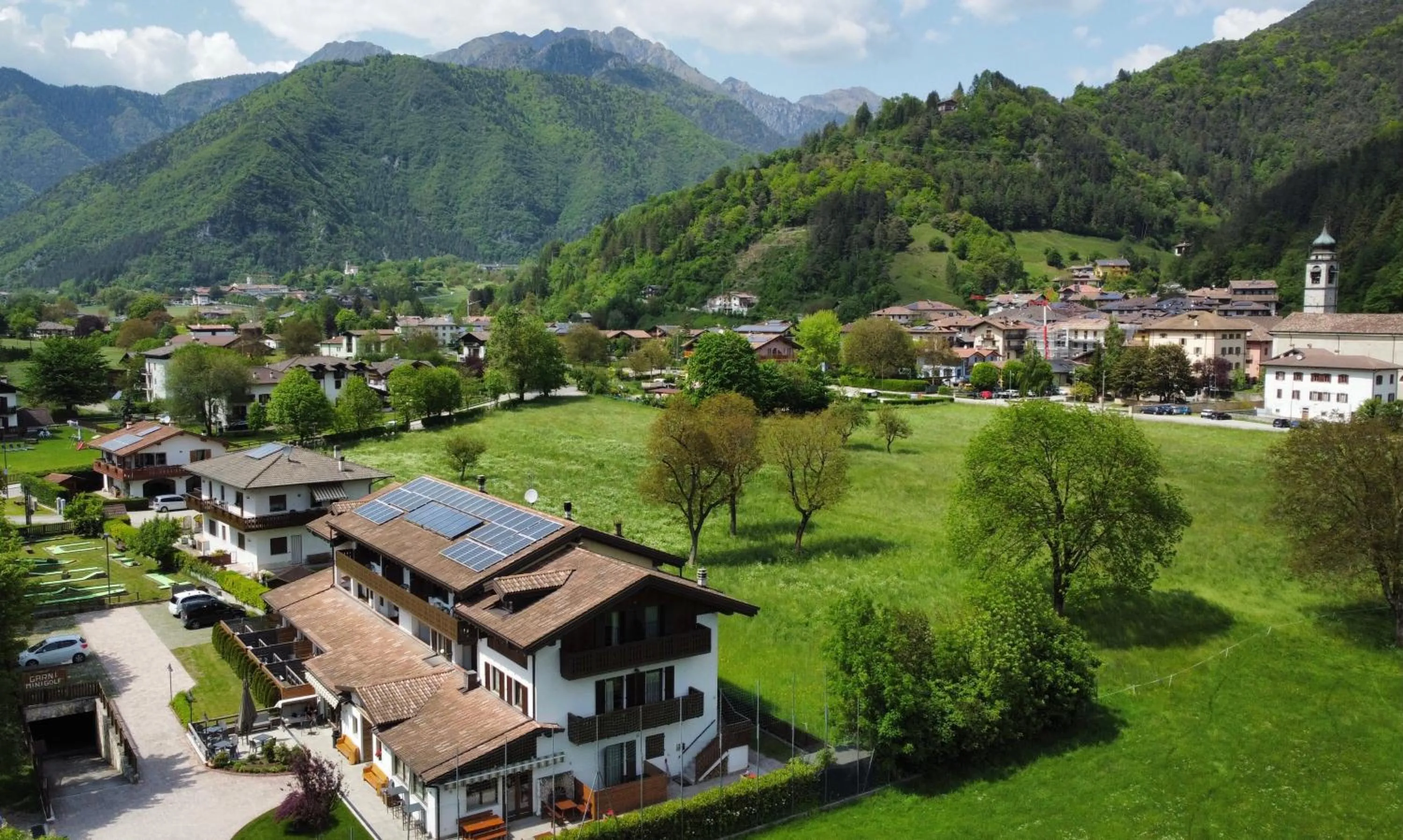 Property building in Hotel Garni My Ledro