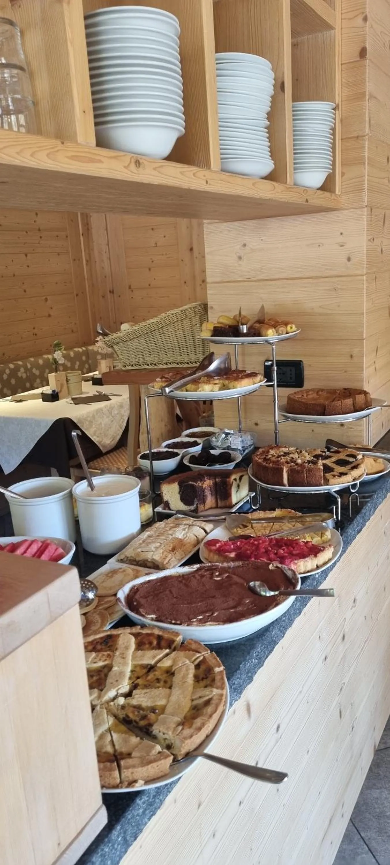 Breakfast in Hotel Garni My Ledro