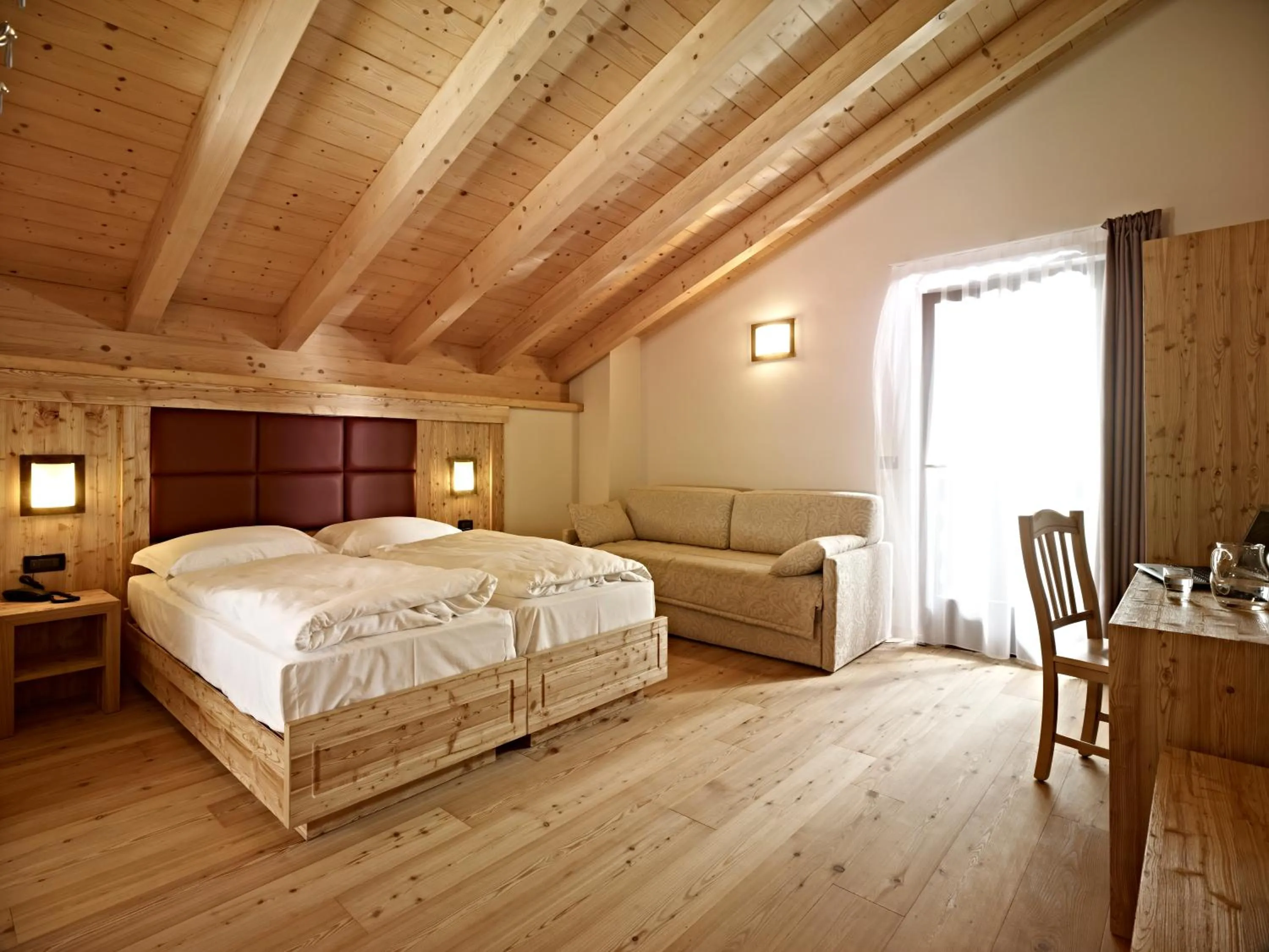 Bedroom, Bed in Hotel Garni My Ledro