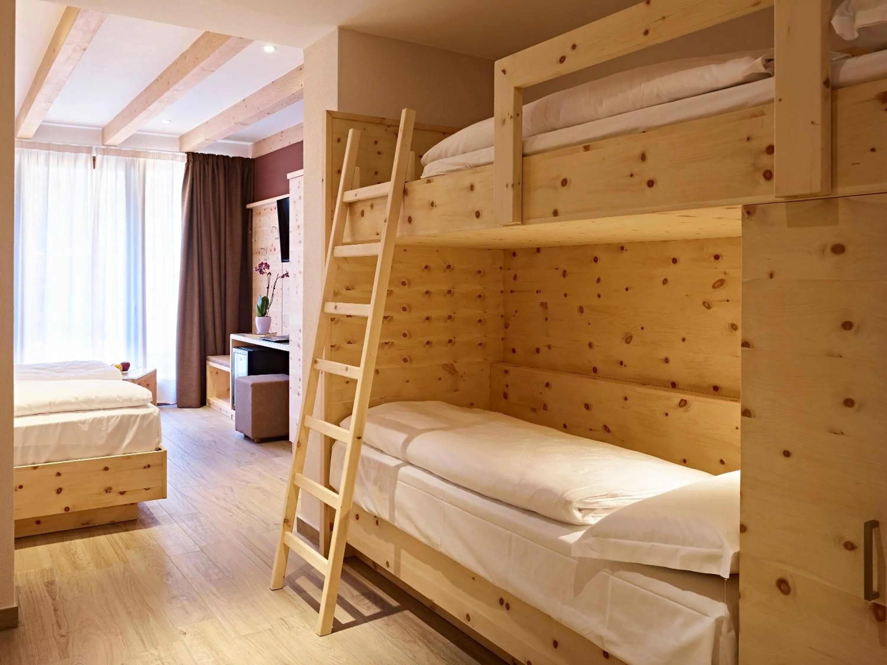 bunk bed, Bed in Hotel Garni My Ledro