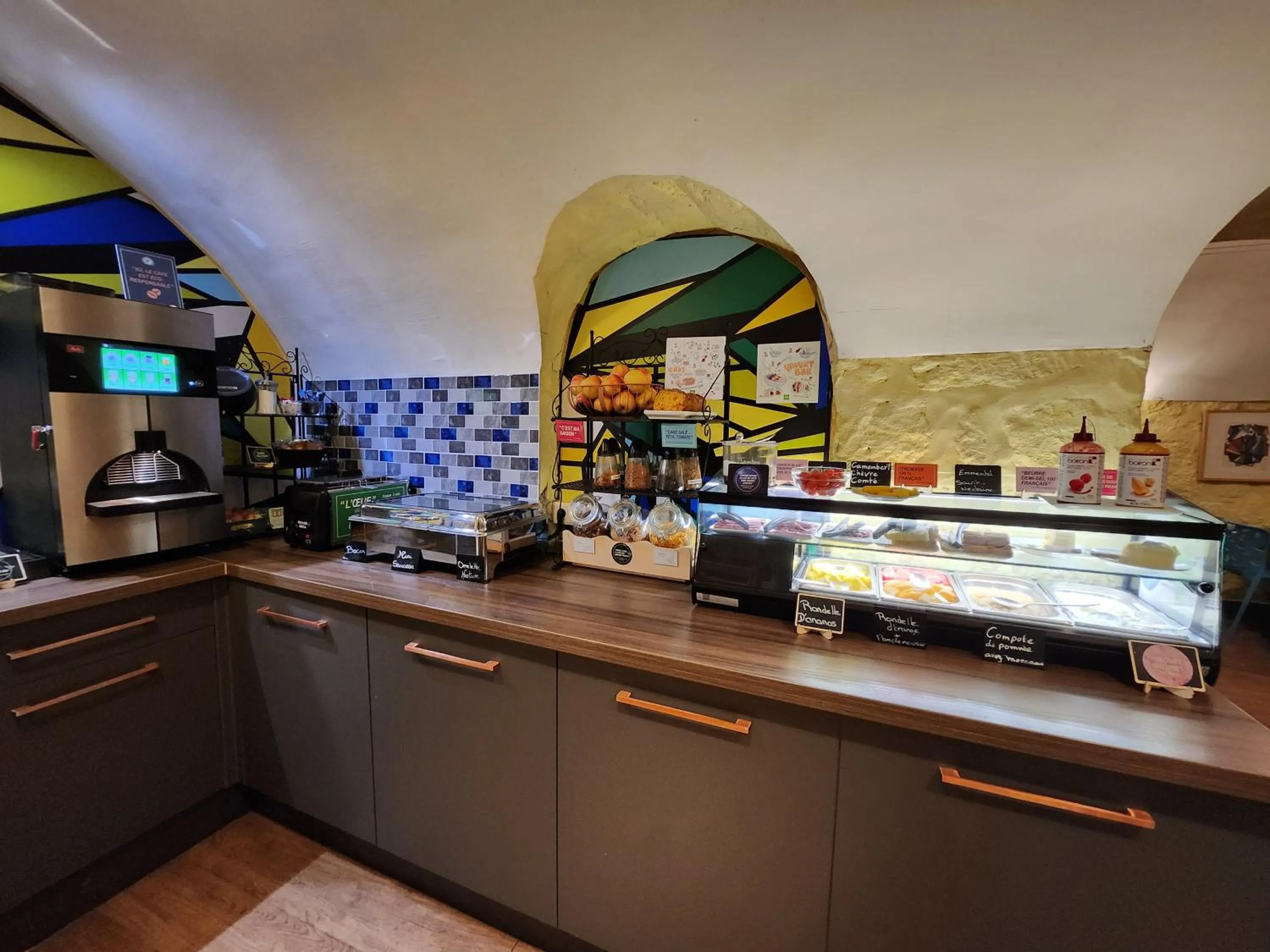 Breakfast in ibis Styles Paris Maine Montparnasse