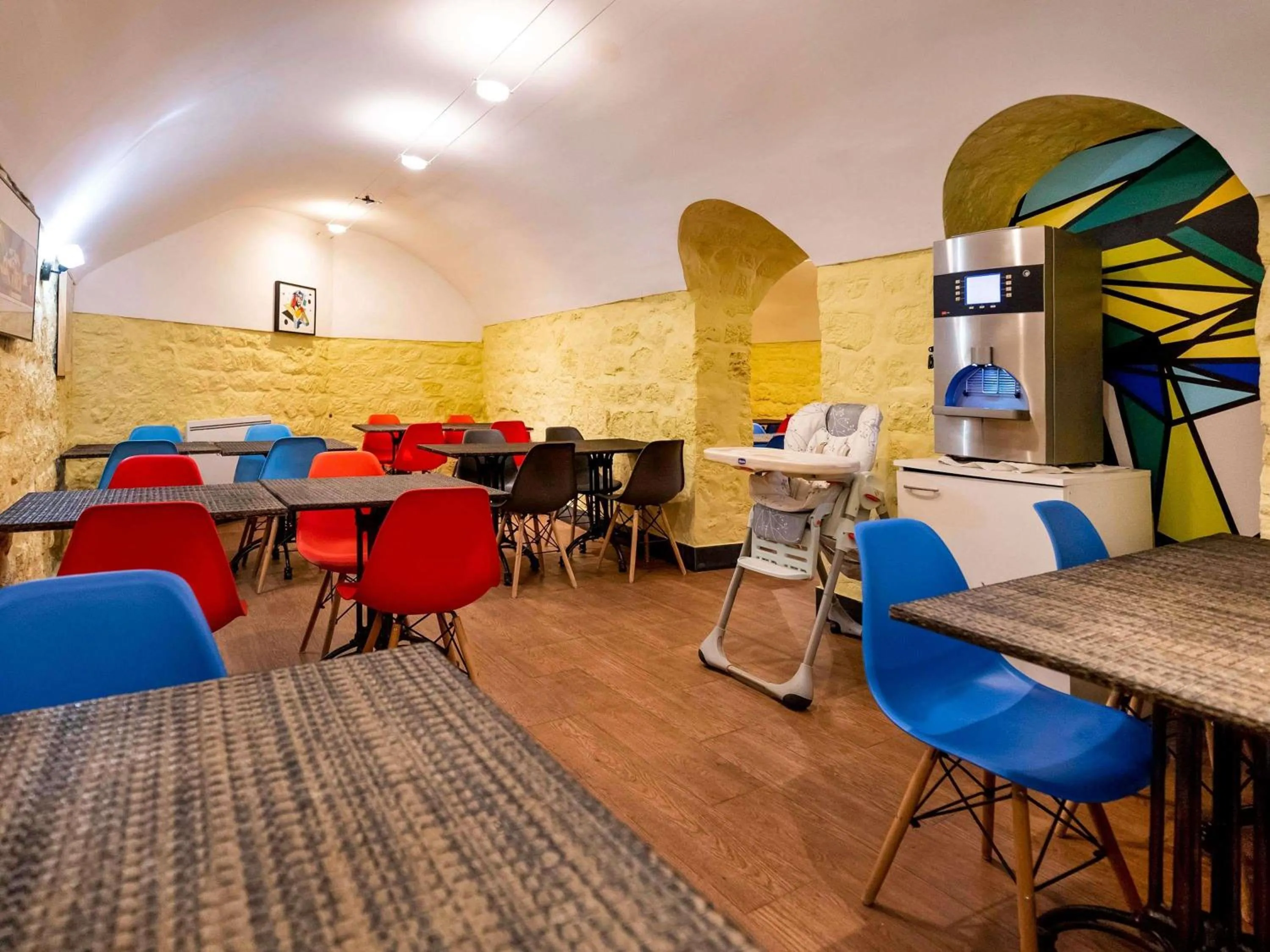 Breakfast in ibis Styles Paris Maine Montparnasse