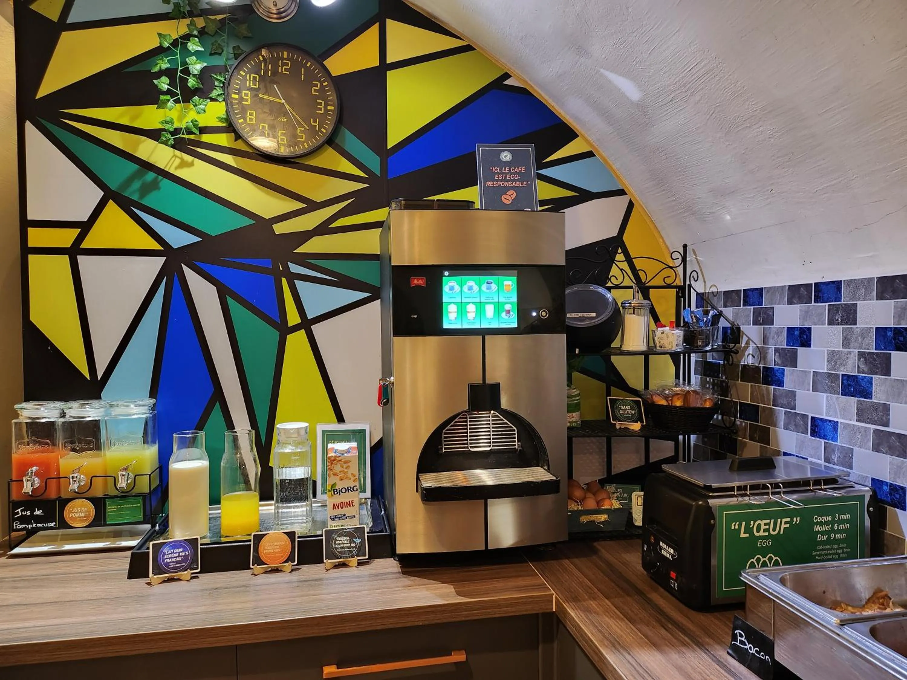 Breakfast in ibis Styles Paris Maine Montparnasse