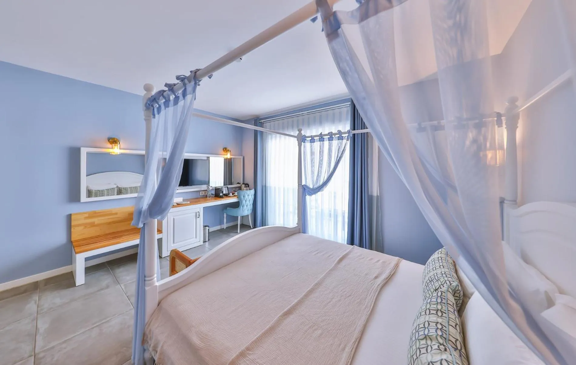 Bedroom, Bed in Luvi Kaş Otel - Adults Only (+16)