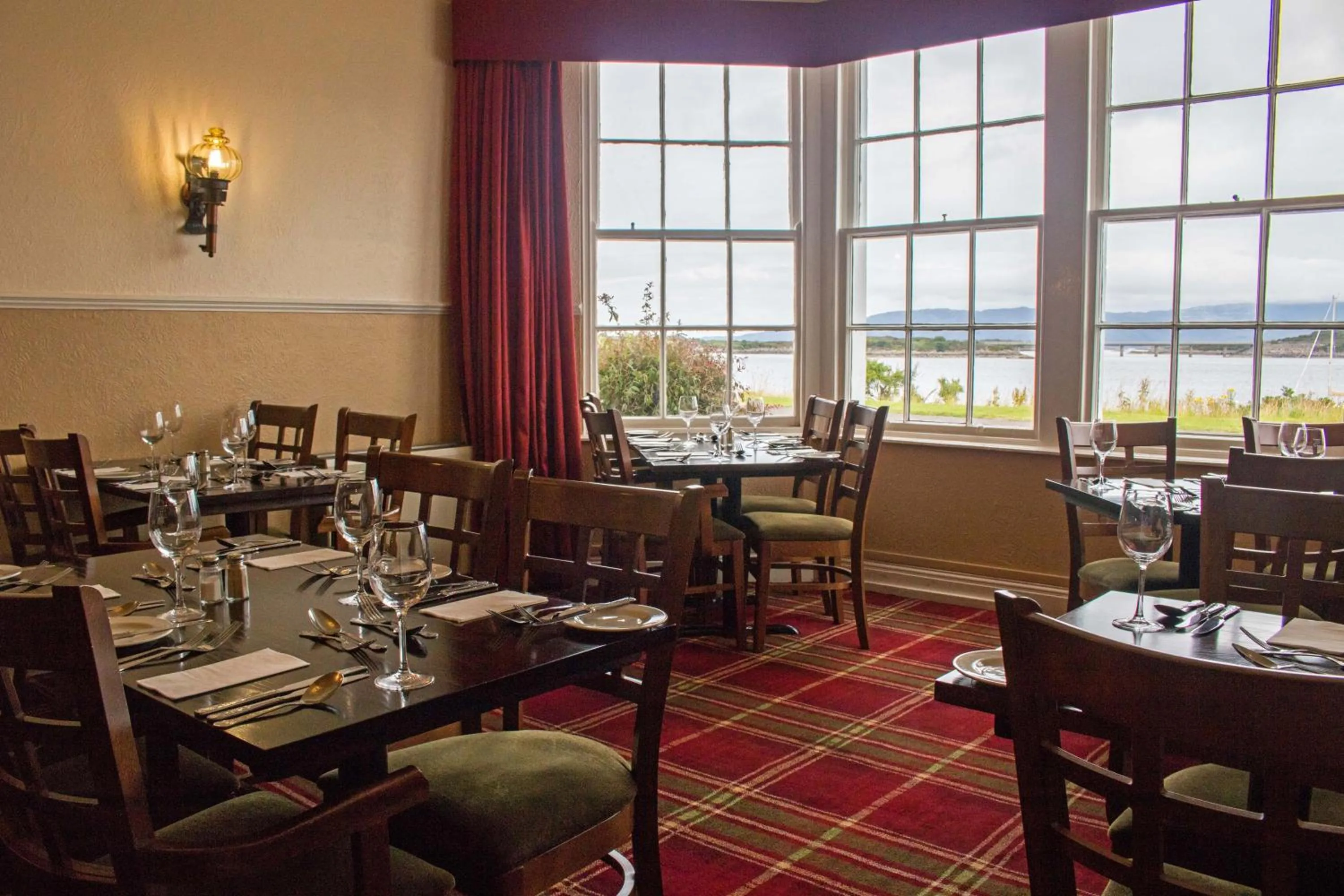 Restaurant/places to eat in Kings Arms Hotel - A Bespoke Hotel