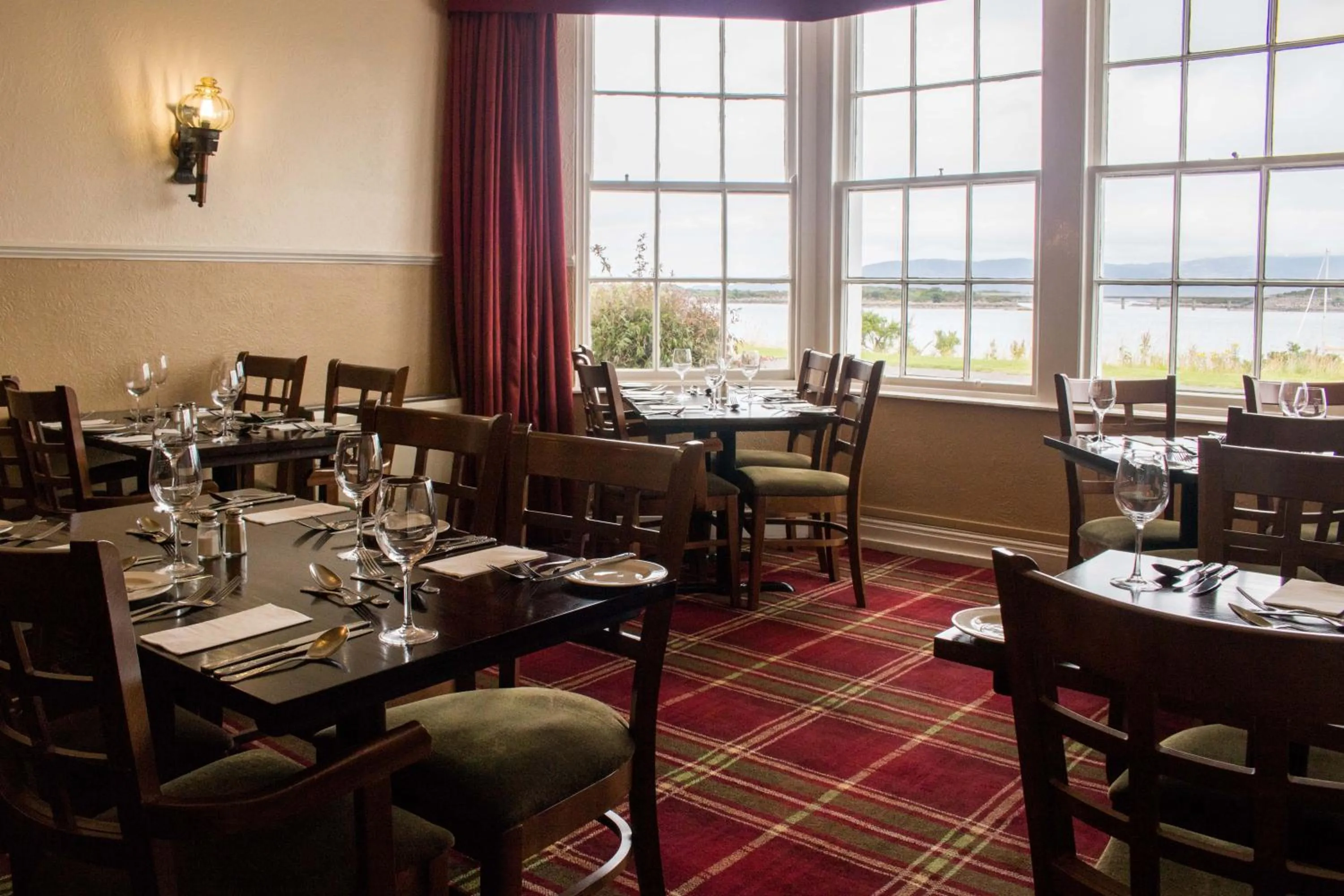 Restaurant/places to eat in Kings Arms Hotel - A Bespoke Hotel