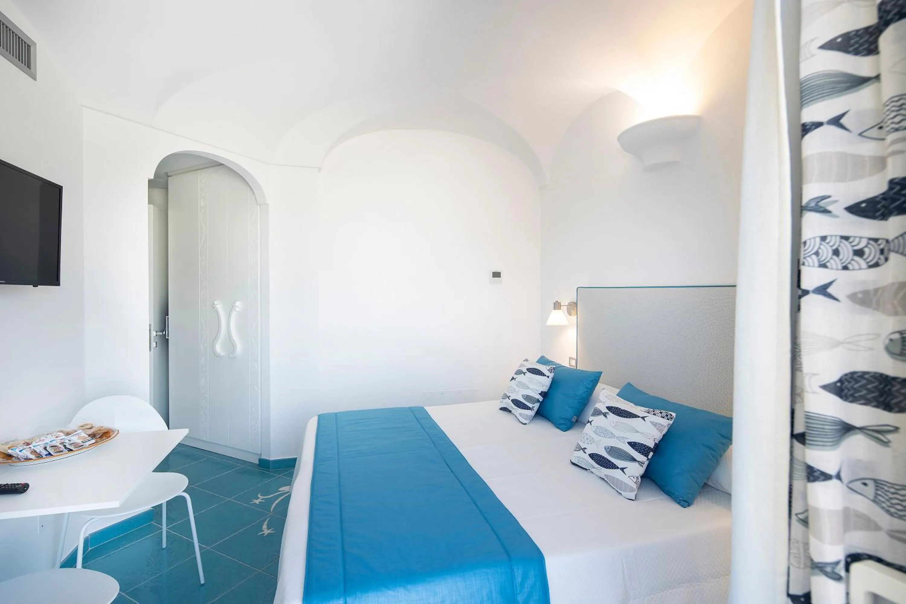 Bedroom, Bed in Ischia Blu Resort
