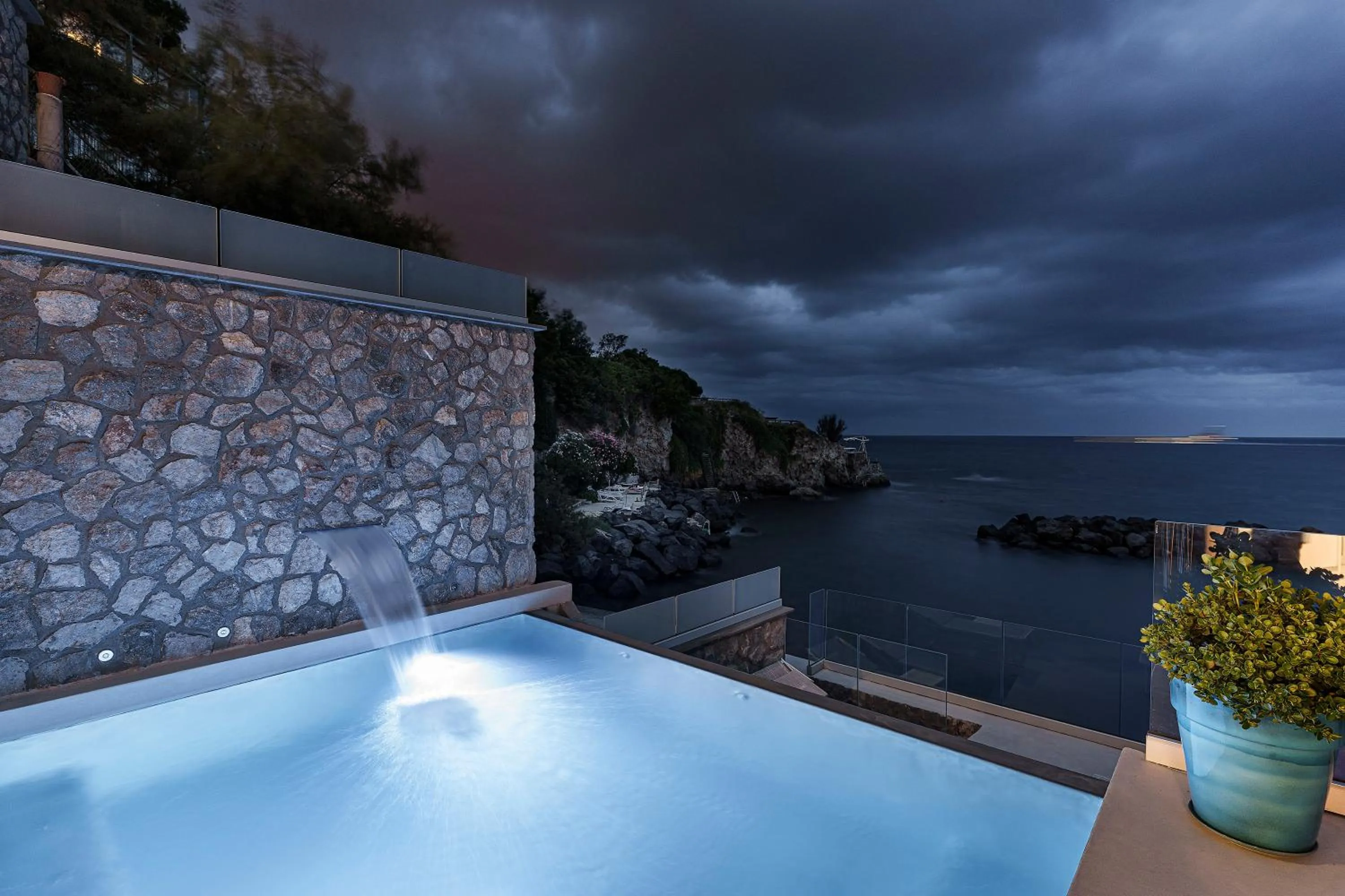 Swimming pool in Ischia Blu Resort