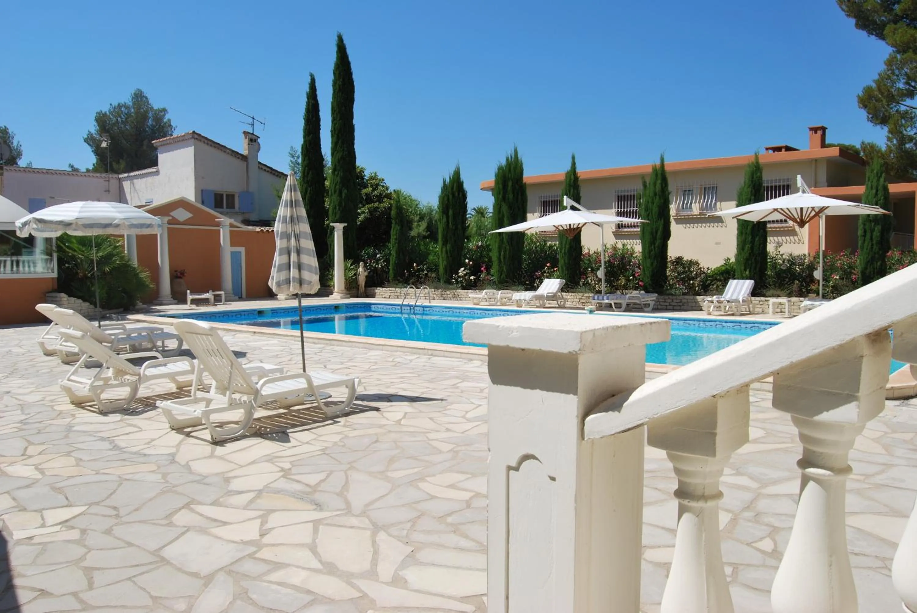 Swimming pool in Chambre d'hôtes La Potinière