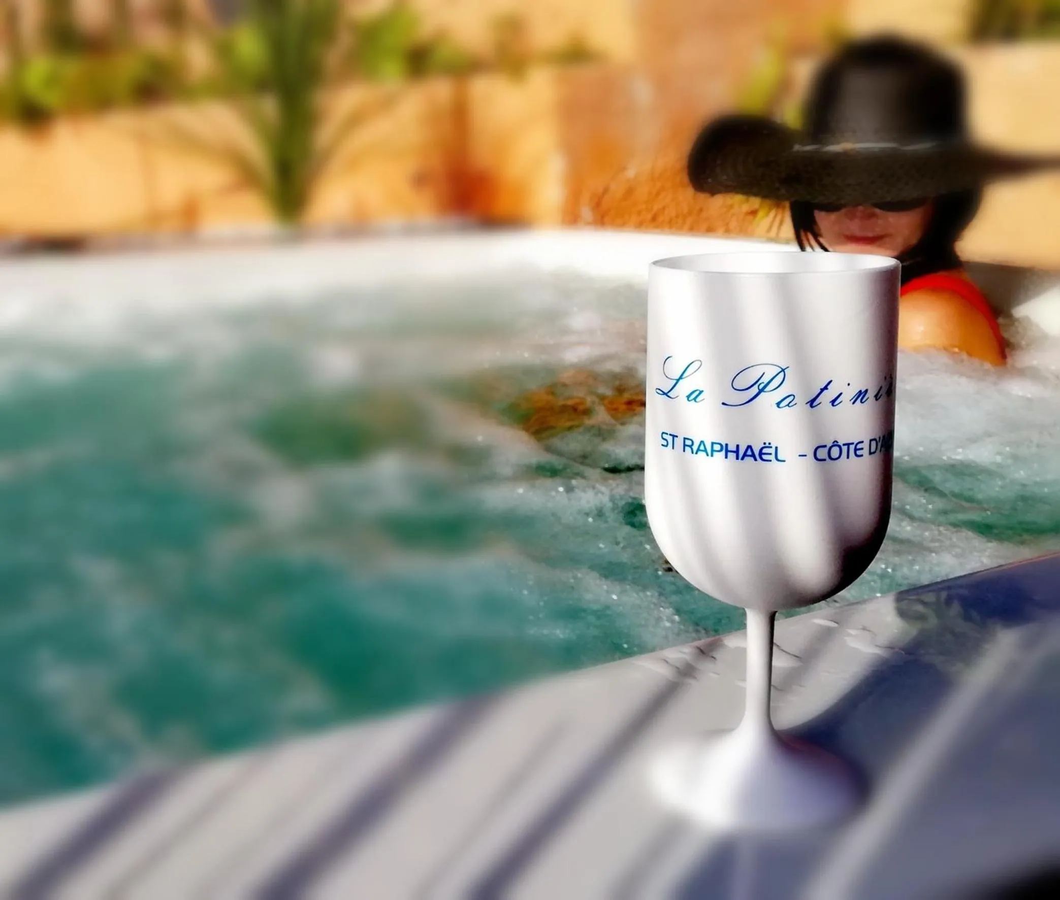 Hot Tub in Chambre d'hôtes La Potinière