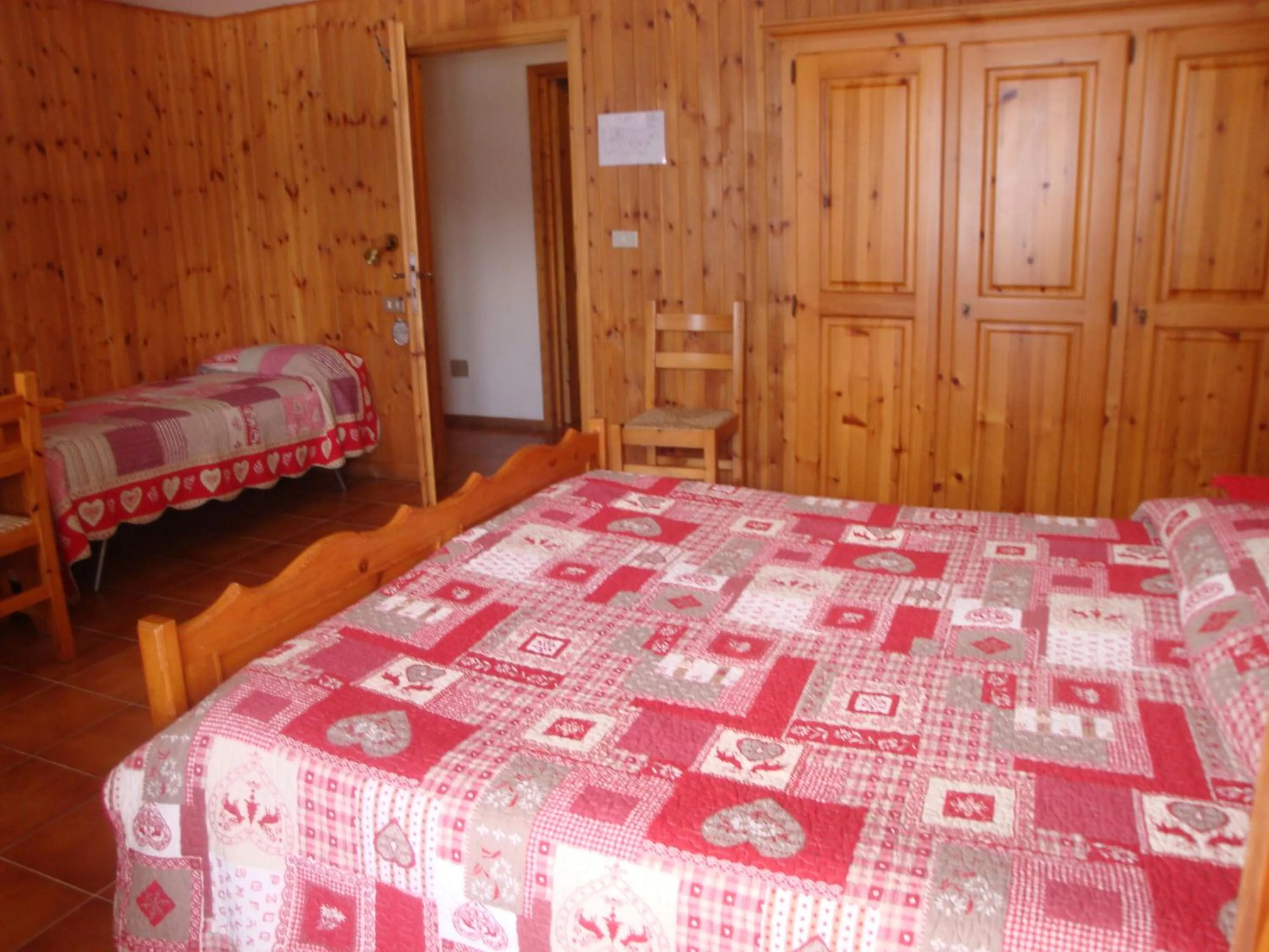 Bed in Hotel Alpe Fleurie