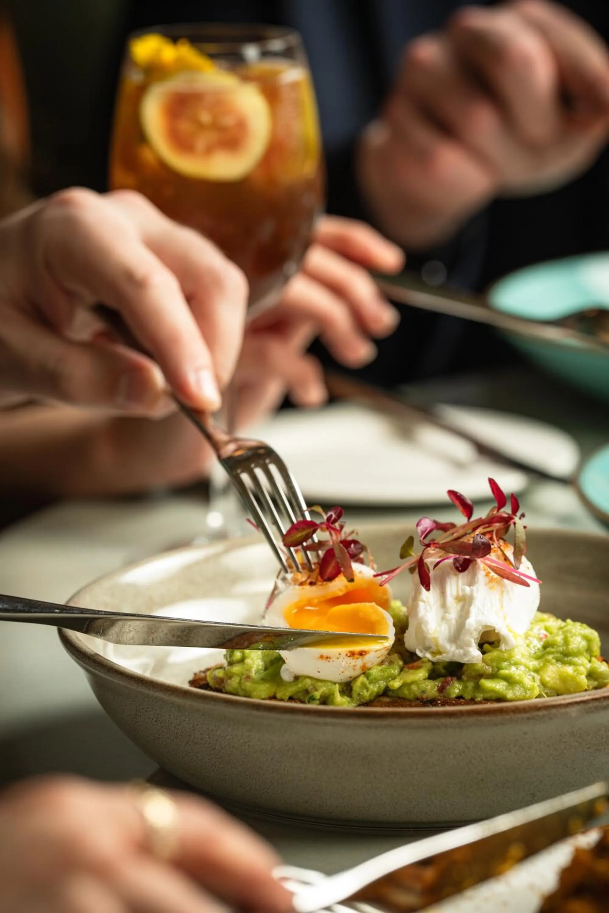 Restaurant/places to eat in Taj 51 Buckingham Gate Suites and Residences