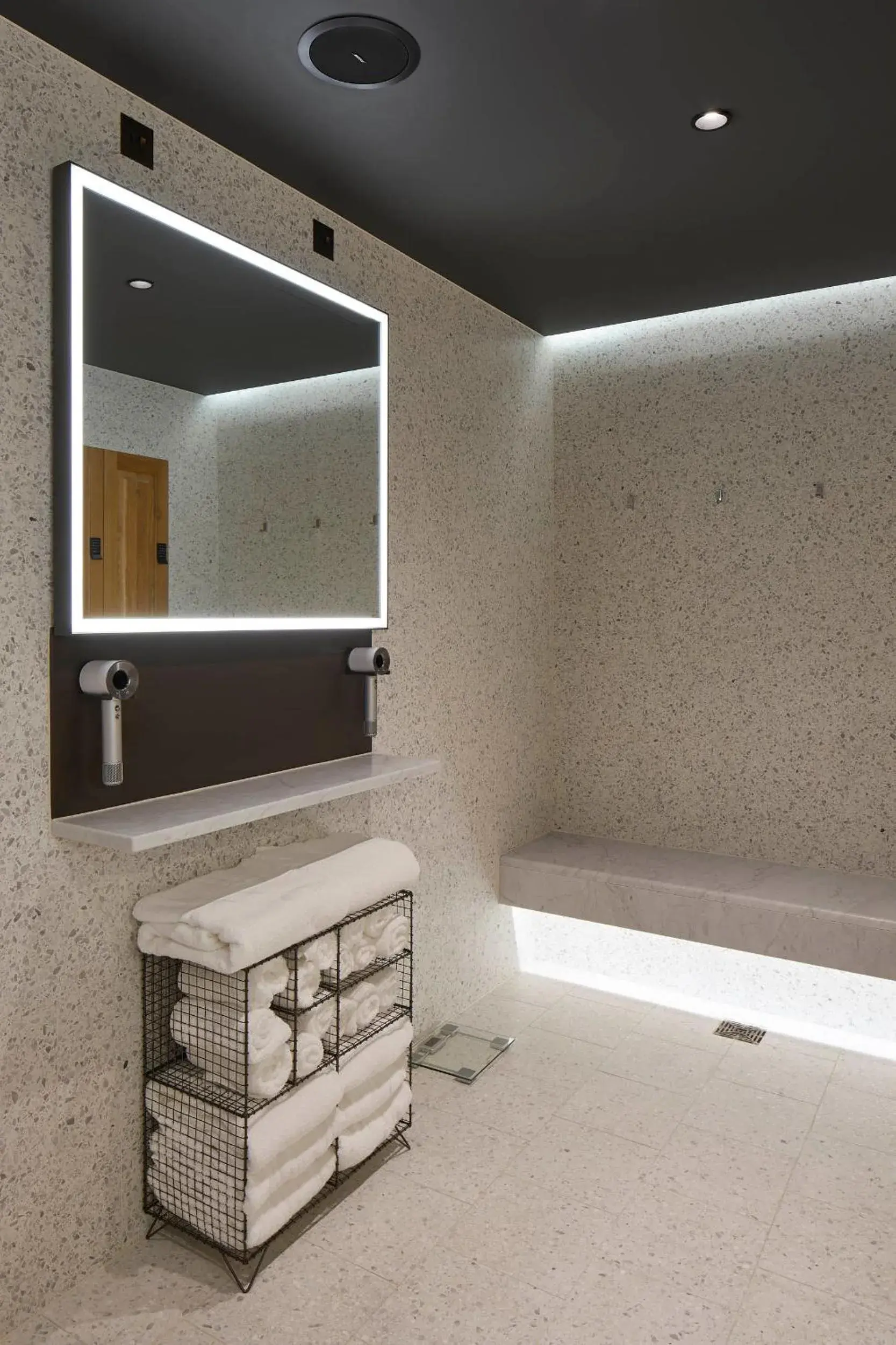 Spa and wellness centre/facilities in Taj 51 Buckingham Gate Suites and Residences Spa and wellness centre/facilities in Taj 51 Buckingham Gate Suites and Residences