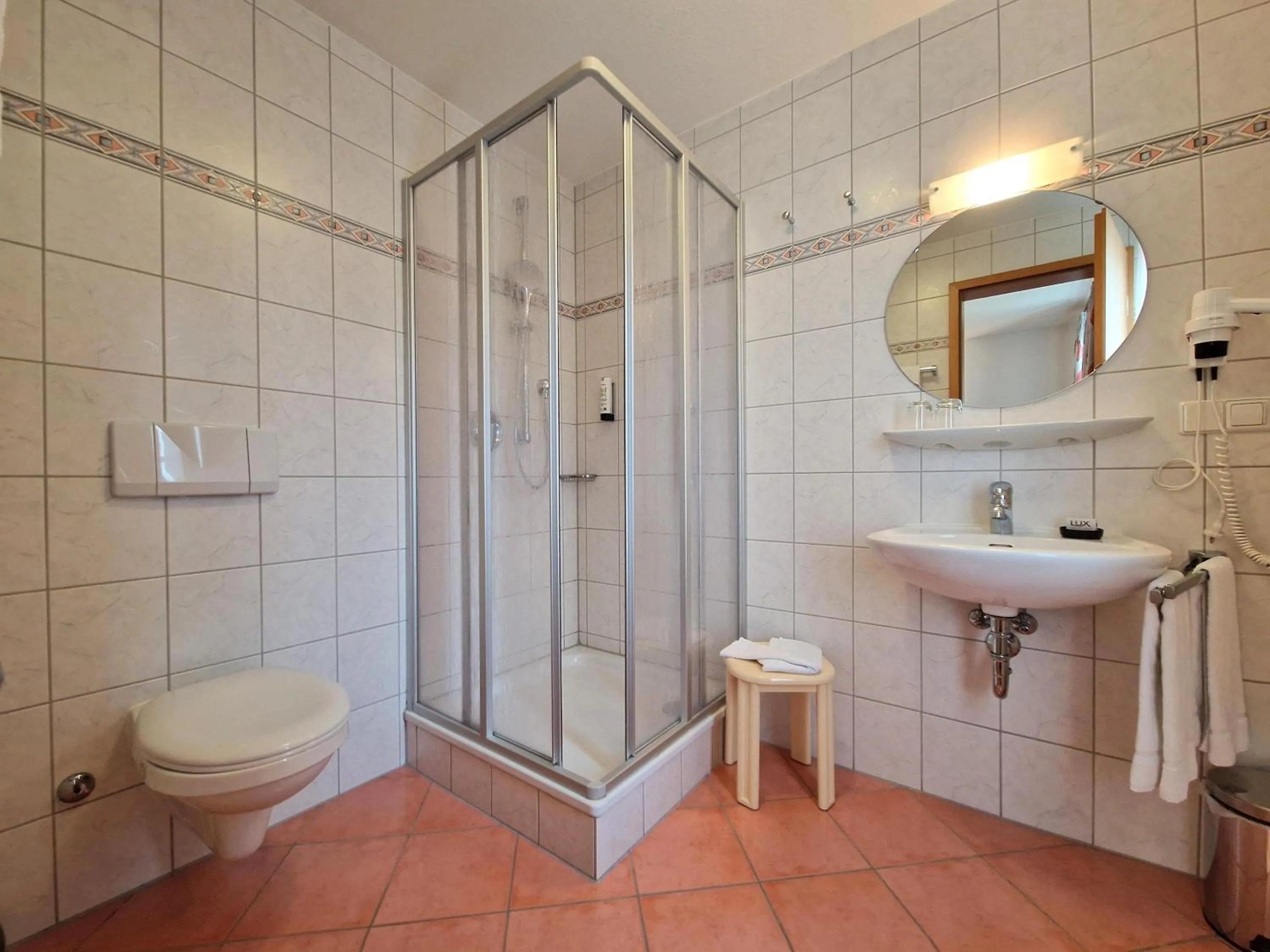 Shower in Mosers Blume Relax & Genuss Hotel