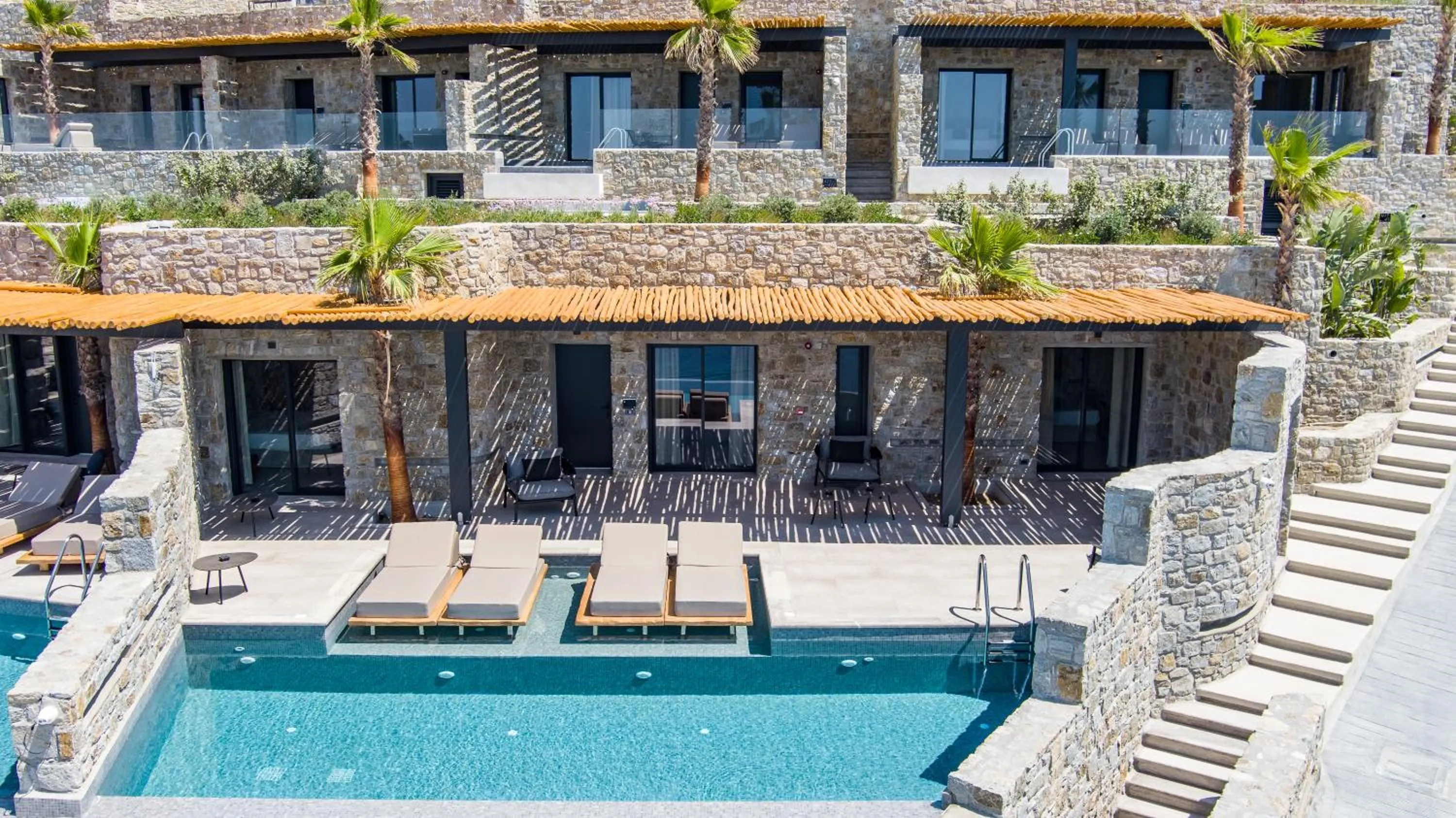 Property building in Tropicana Hotel , Suites & Villas Mykonos