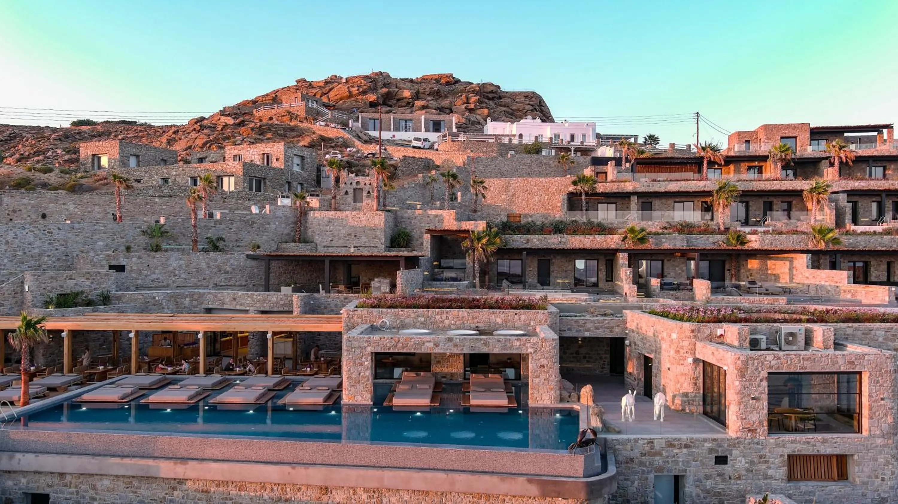 Property building in Tropicana Hotel , Suites & Villas Mykonos