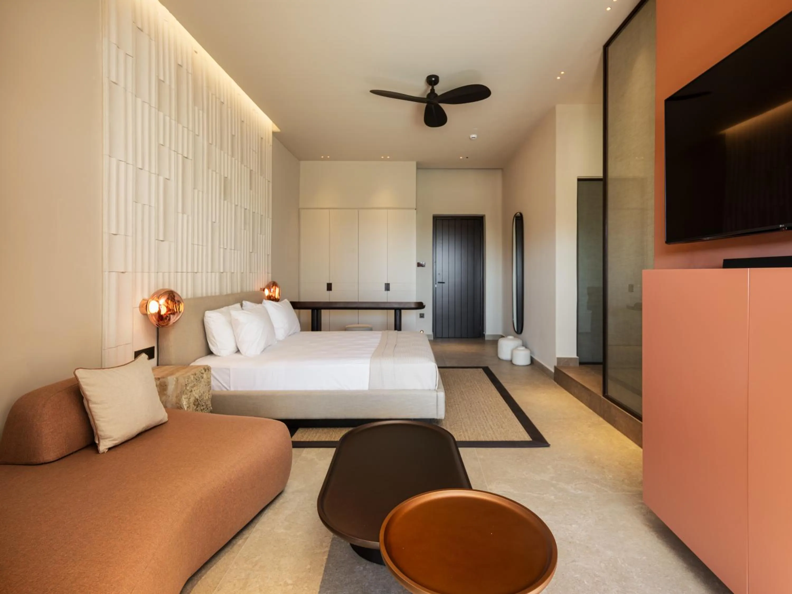 Bedroom, Bed in Tropicana Hotel , Suites & Villas Mykonos