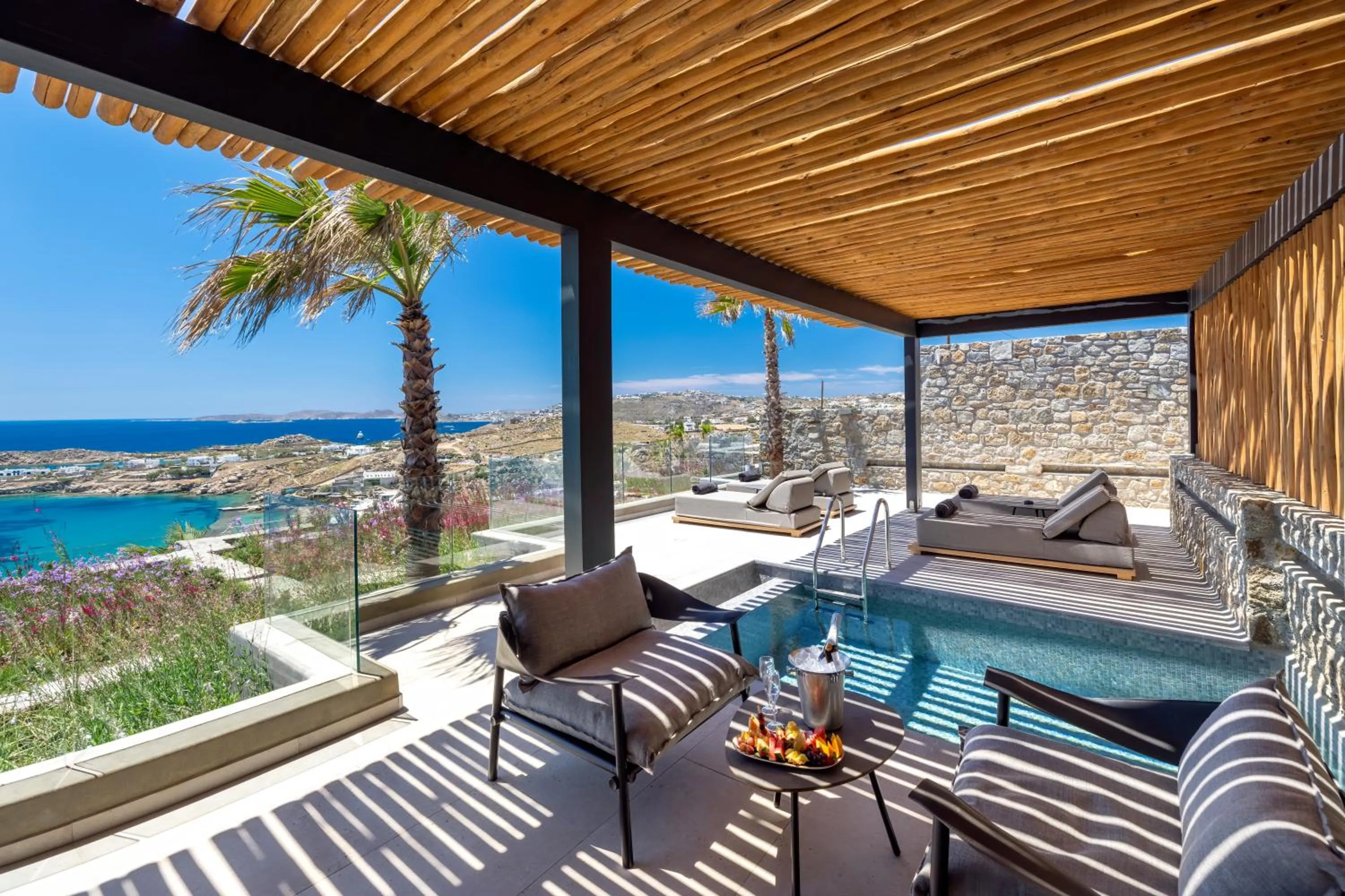 Balcony/Terrace in Tropicana Hotel , Suites & Villas Mykonos
