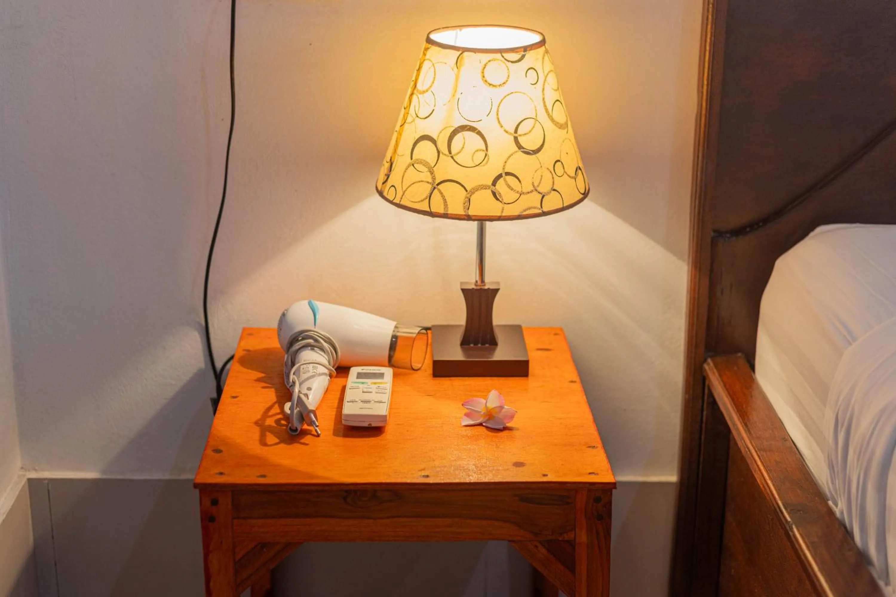 Decorative detail, Bed in Swan Beach Inn