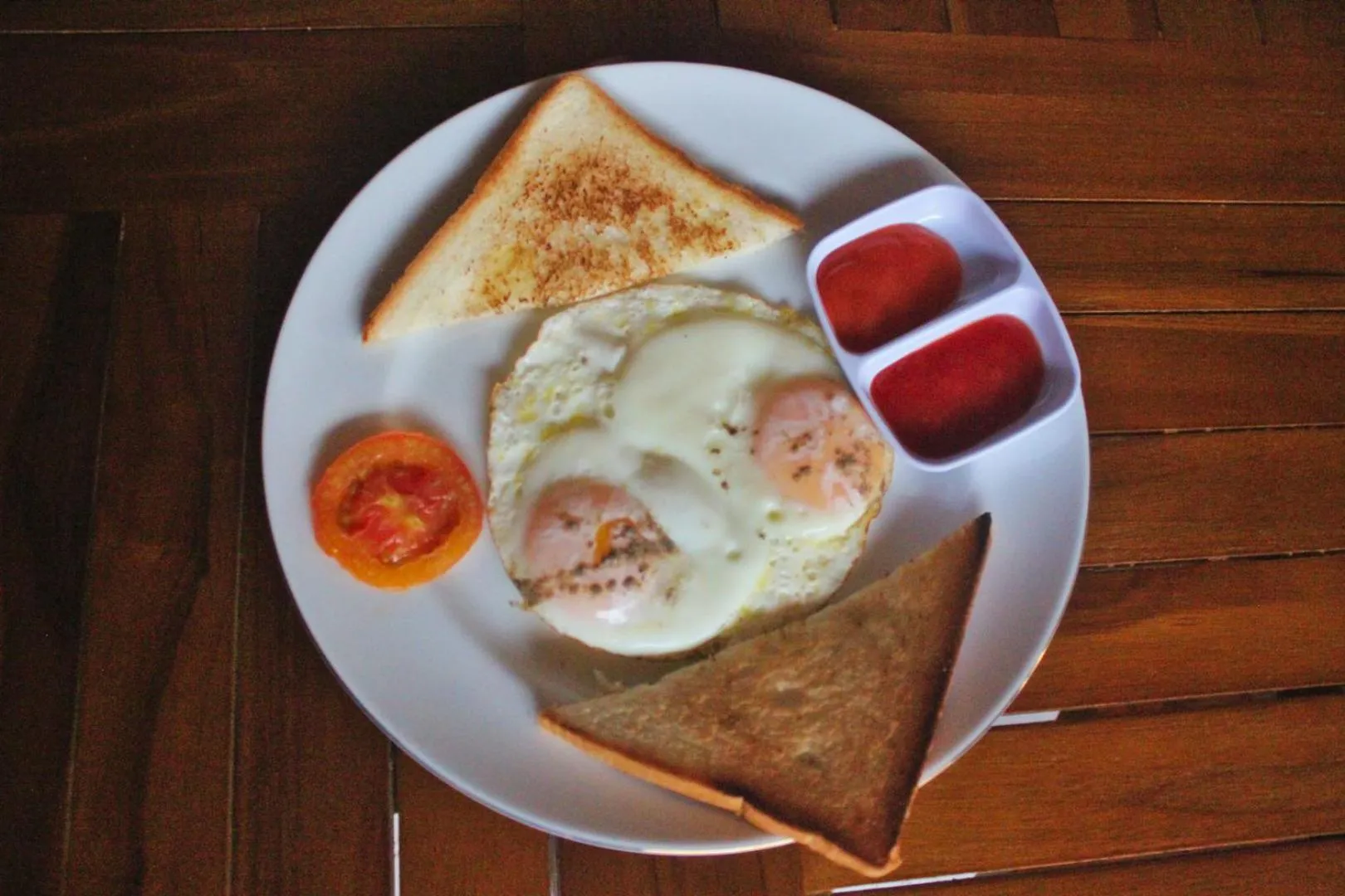 Breakfast in Swan Beach Inn
